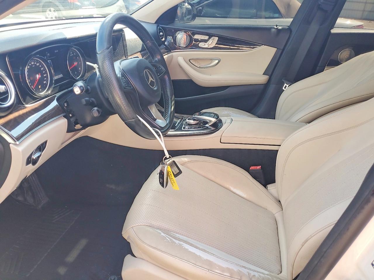2017 Mercedes-benz E 300 White vin: WDDZF4JB4HA098698
