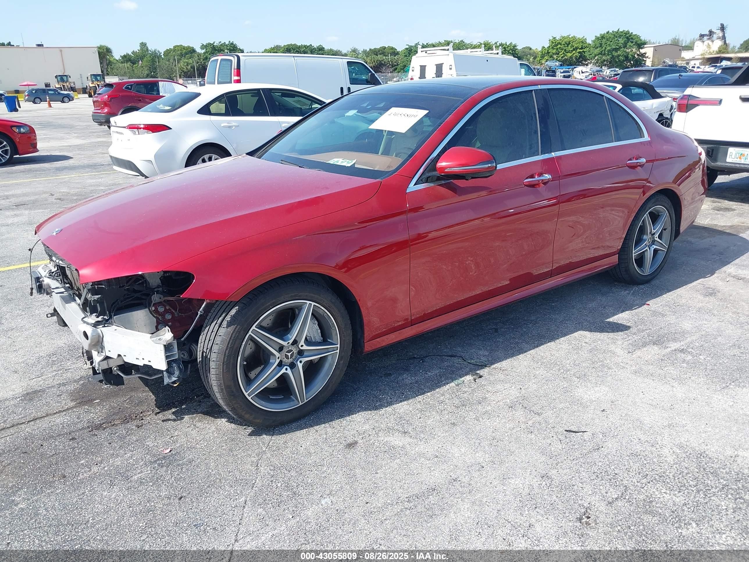 2018 Mercedes-benz E 300   Red vin: WDDZF4JB4JA304432