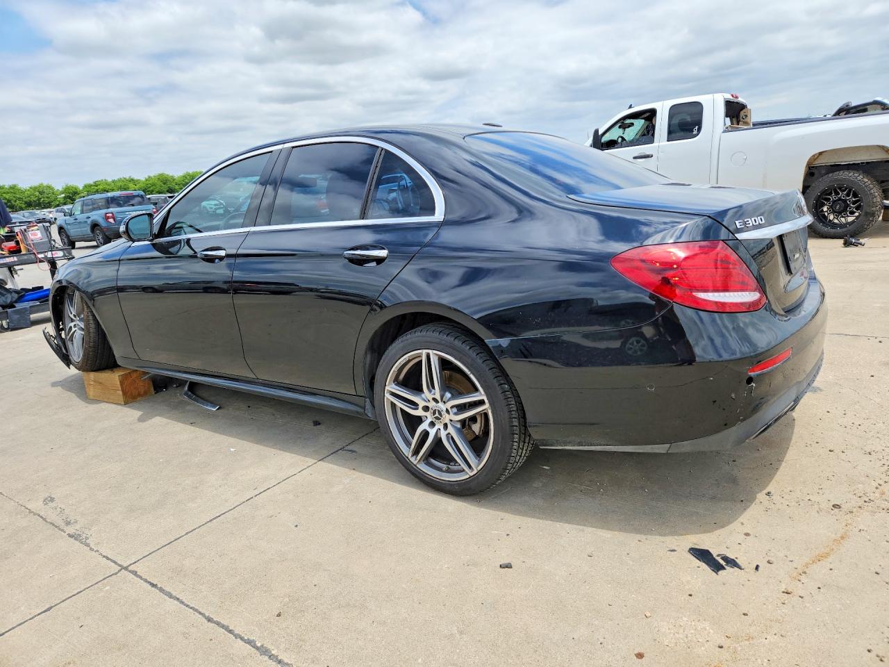 2018 Mercedes-benz E 300 Black vin: WDDZF4JB4JA330545