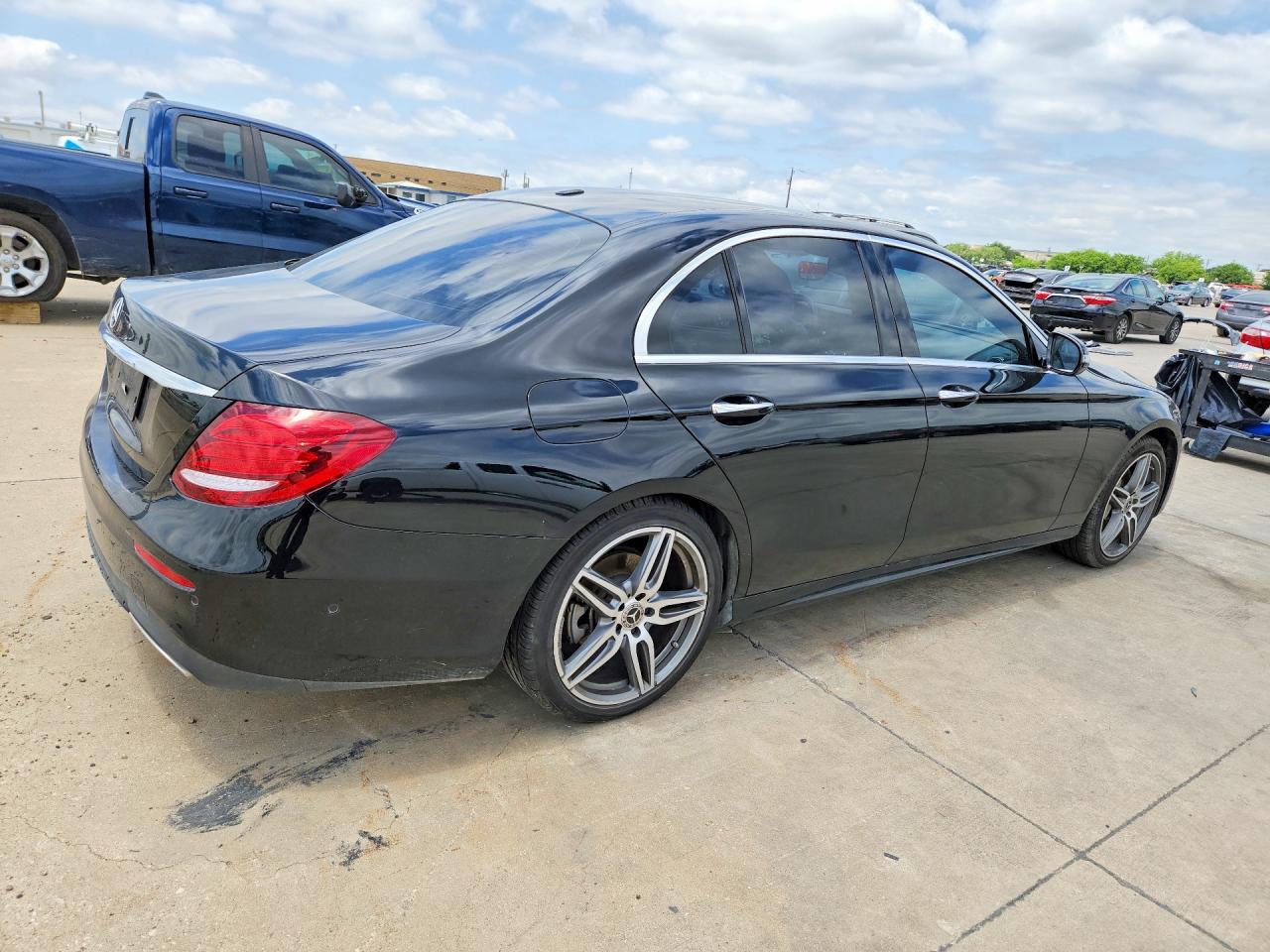 2018 Mercedes-benz E 300 Black vin: WDDZF4JB4JA330545