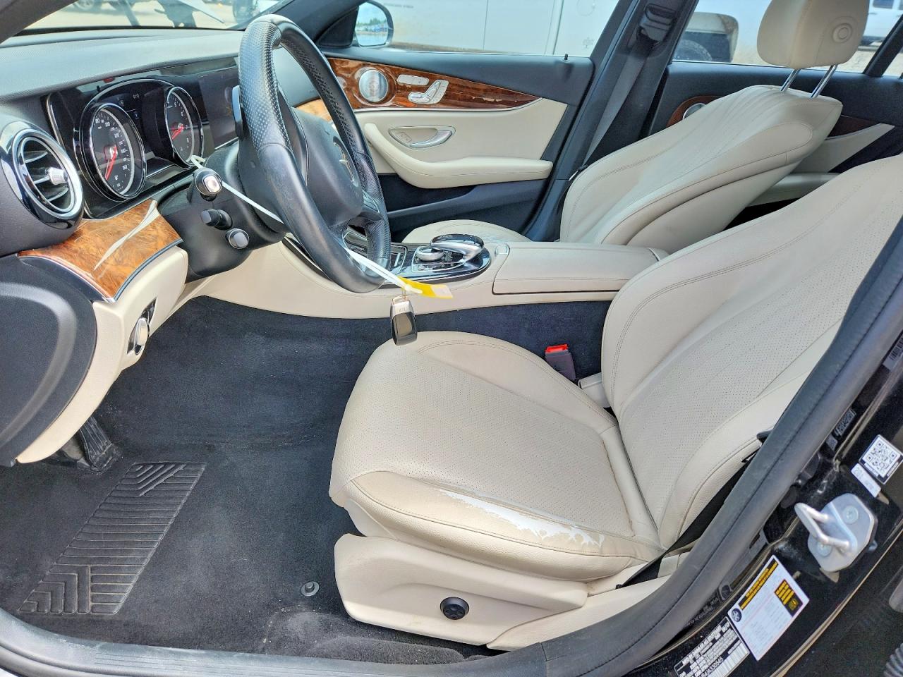 2018 Mercedes-benz E 300 Black vin: WDDZF4JB4JA330545