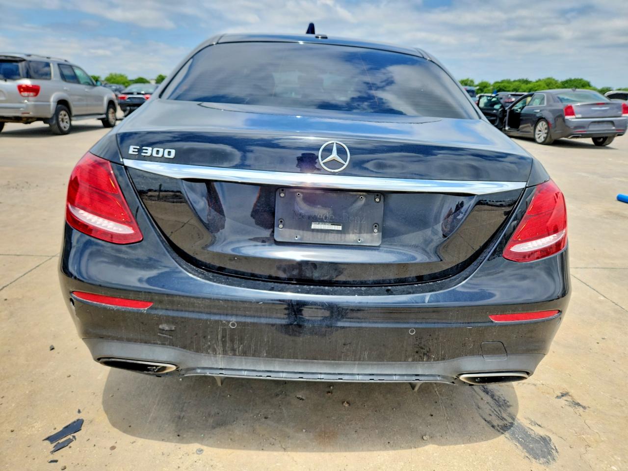 2018 Mercedes-benz E 300 Black vin: WDDZF4JB4JA330545