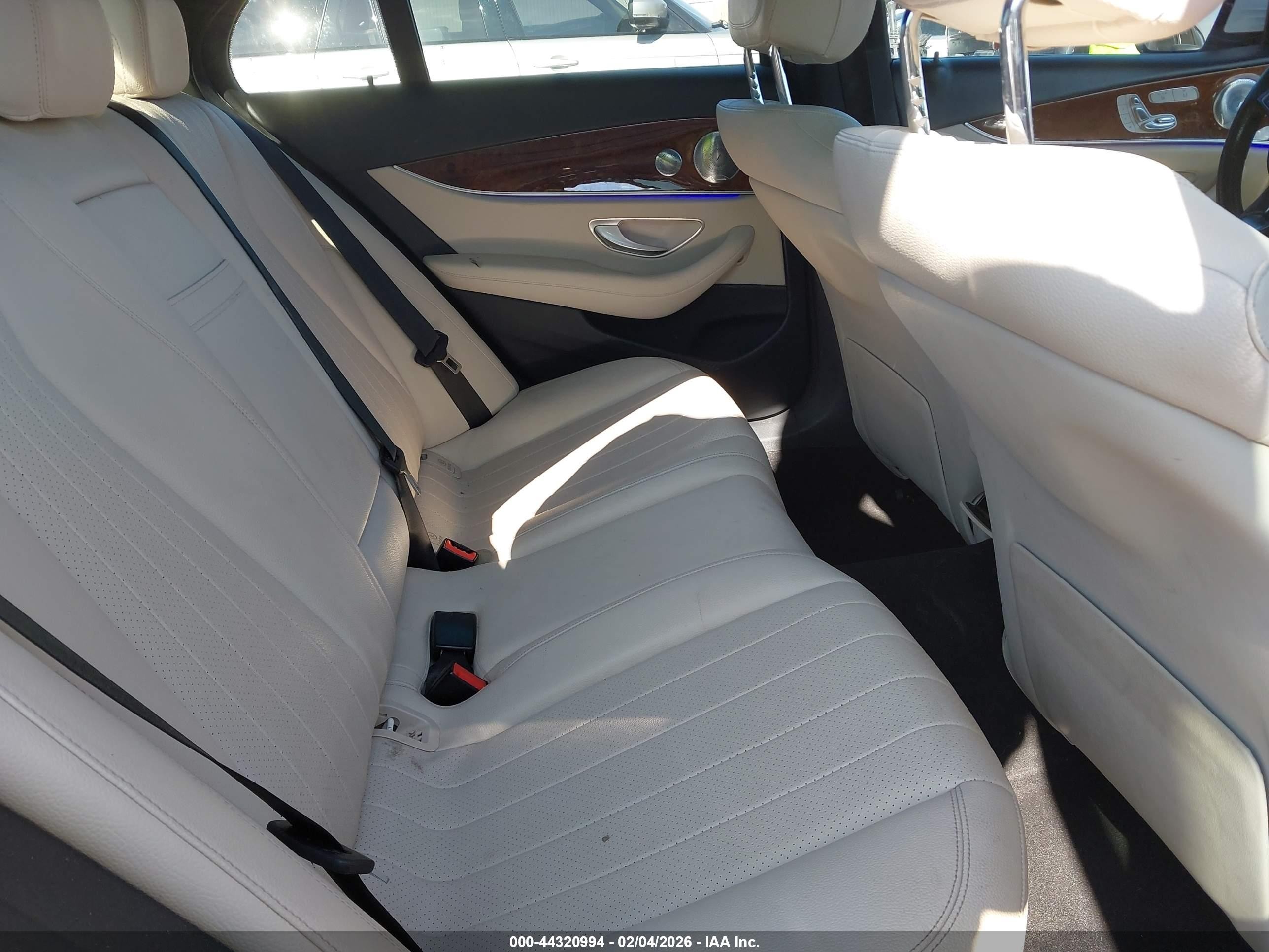 2017 Mercedes-benz E 300   White vin: WDDZF4JB5HA027607