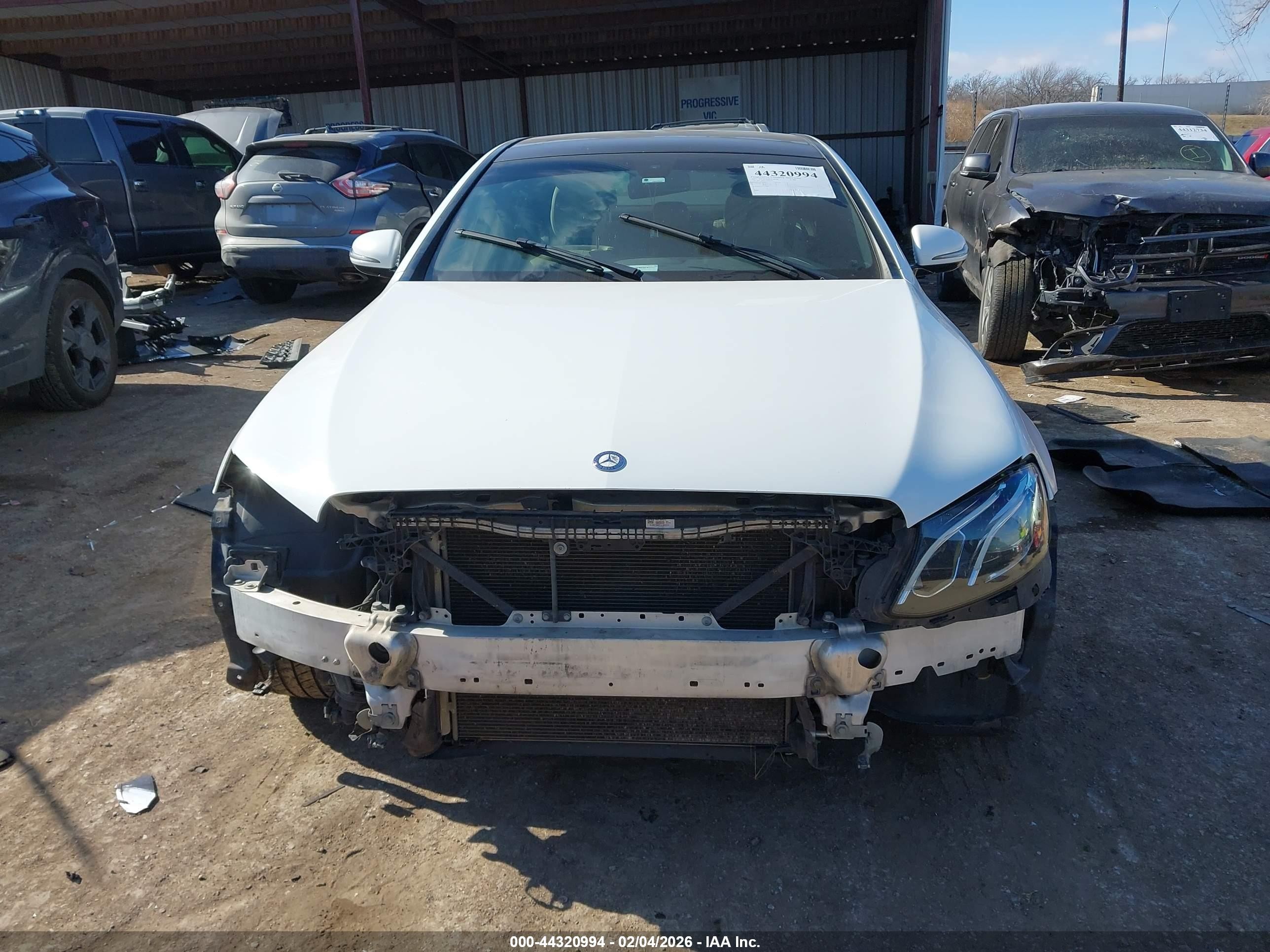 2017 Mercedes-benz E 300   White vin: WDDZF4JB5HA027607