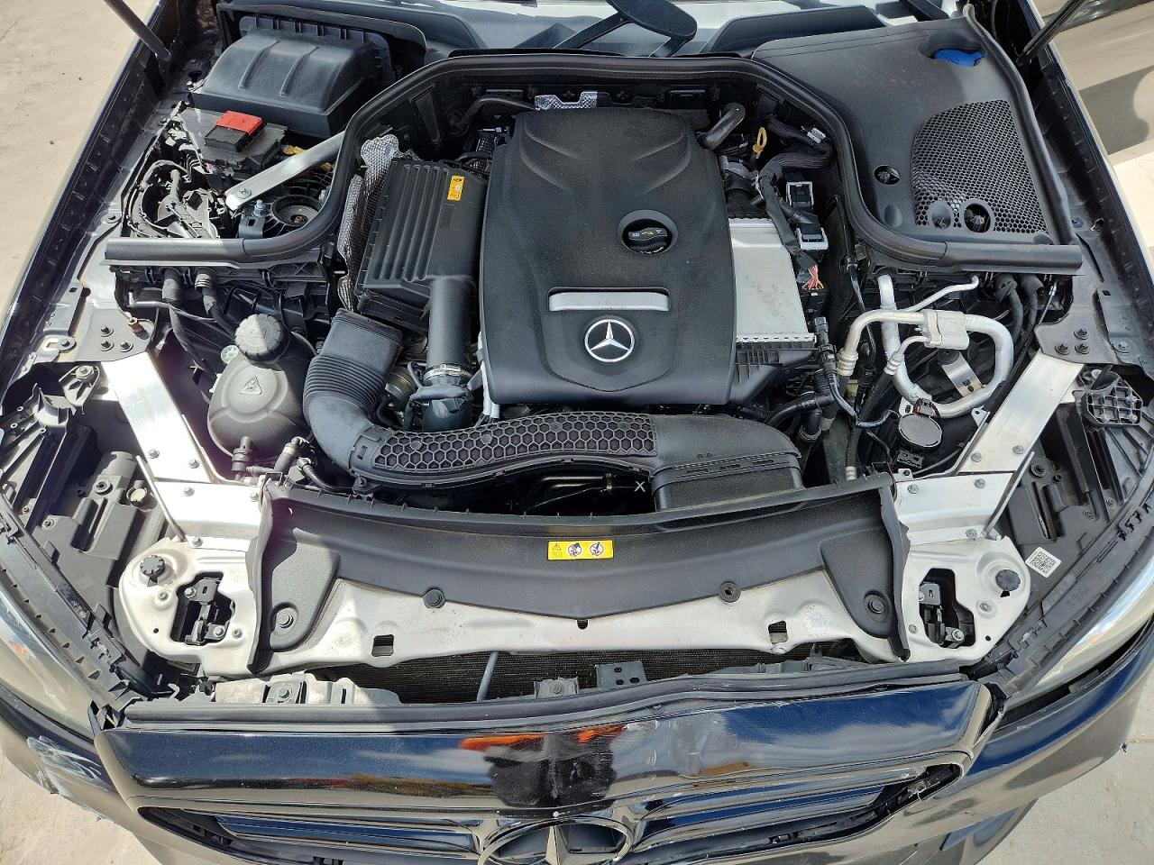 2018 Mercedes-benz E 300 Black vin: WDDZF4JB5JA359035