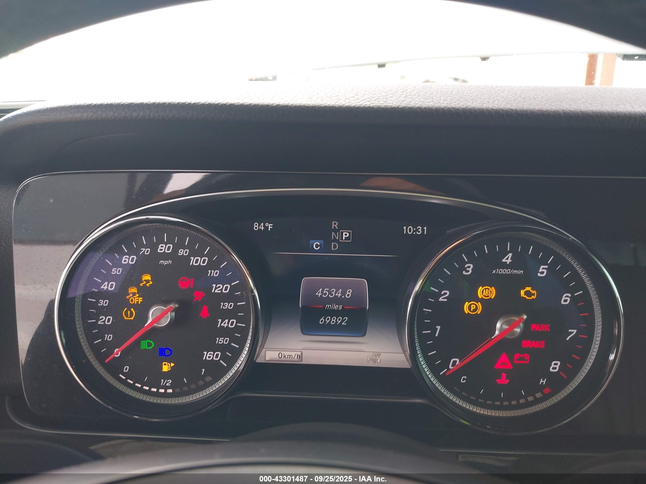 2018 Mercedes-benz E 300   White vin: WDDZF4JB5JA388115