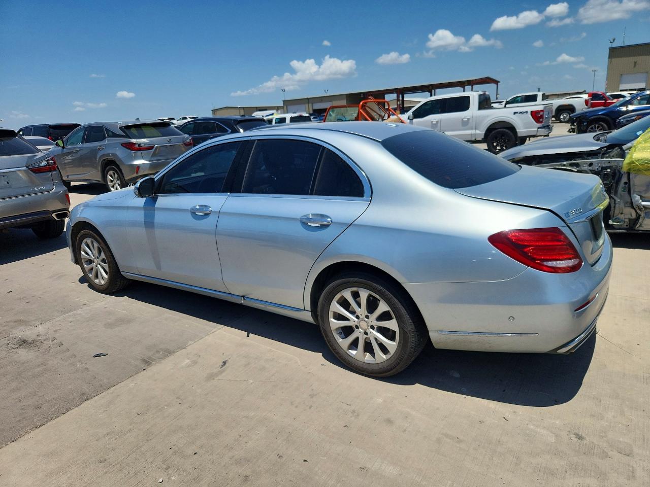 2017 Mercedes-benz E 300 Silver vin: WDDZF4JB6HA205802