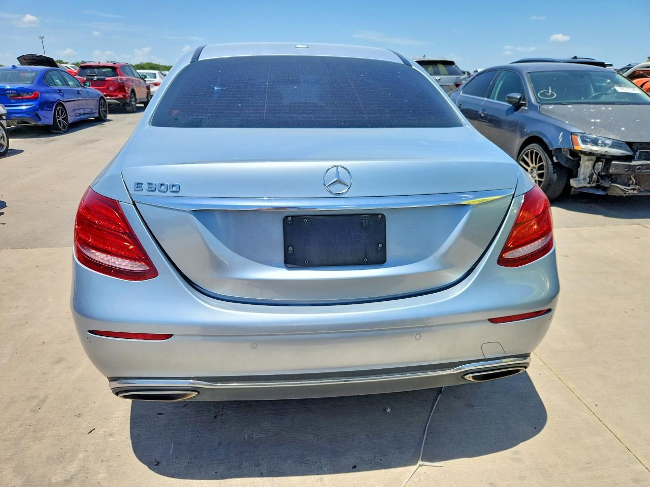 2017 Mercedes-benz E 300 Silver vin: WDDZF4JB6HA205802