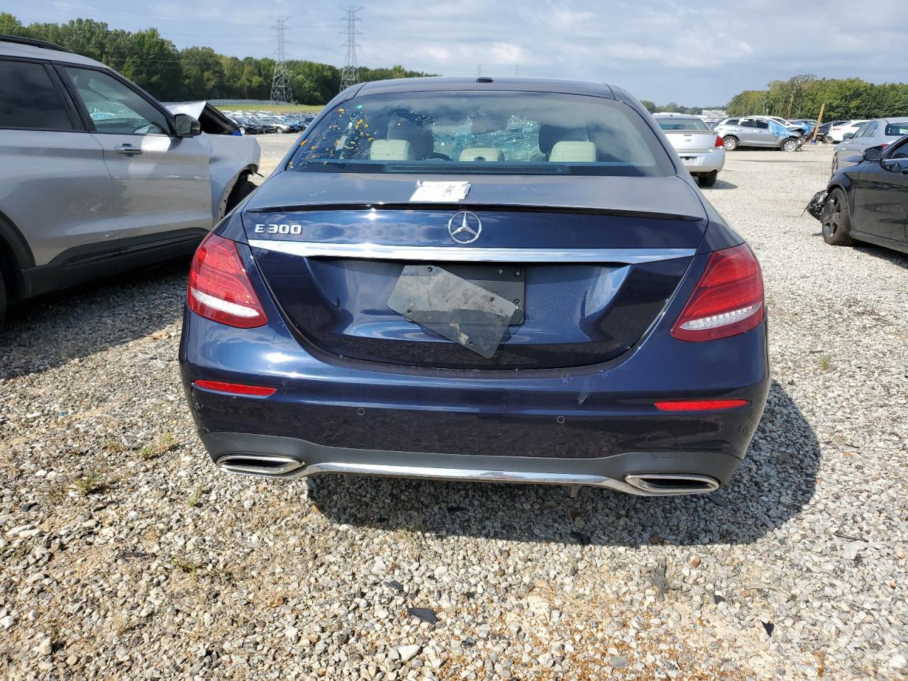 2018 Mercedes-benz E 300 Синий vin: WDDZF4JB6JA314881