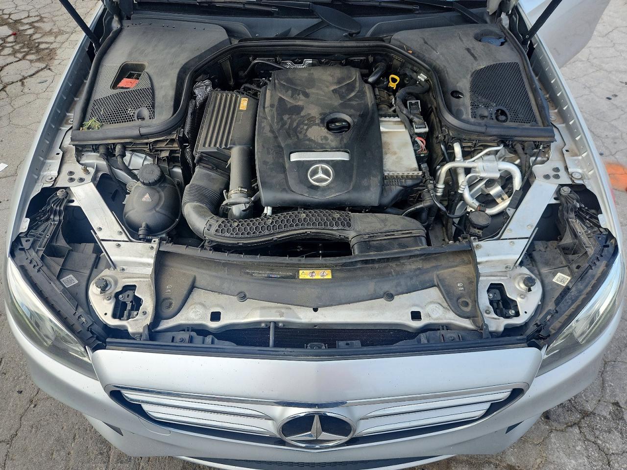 2017 Mercedes-benz E 300 Silver vin: WDDZF4JB7HA045722