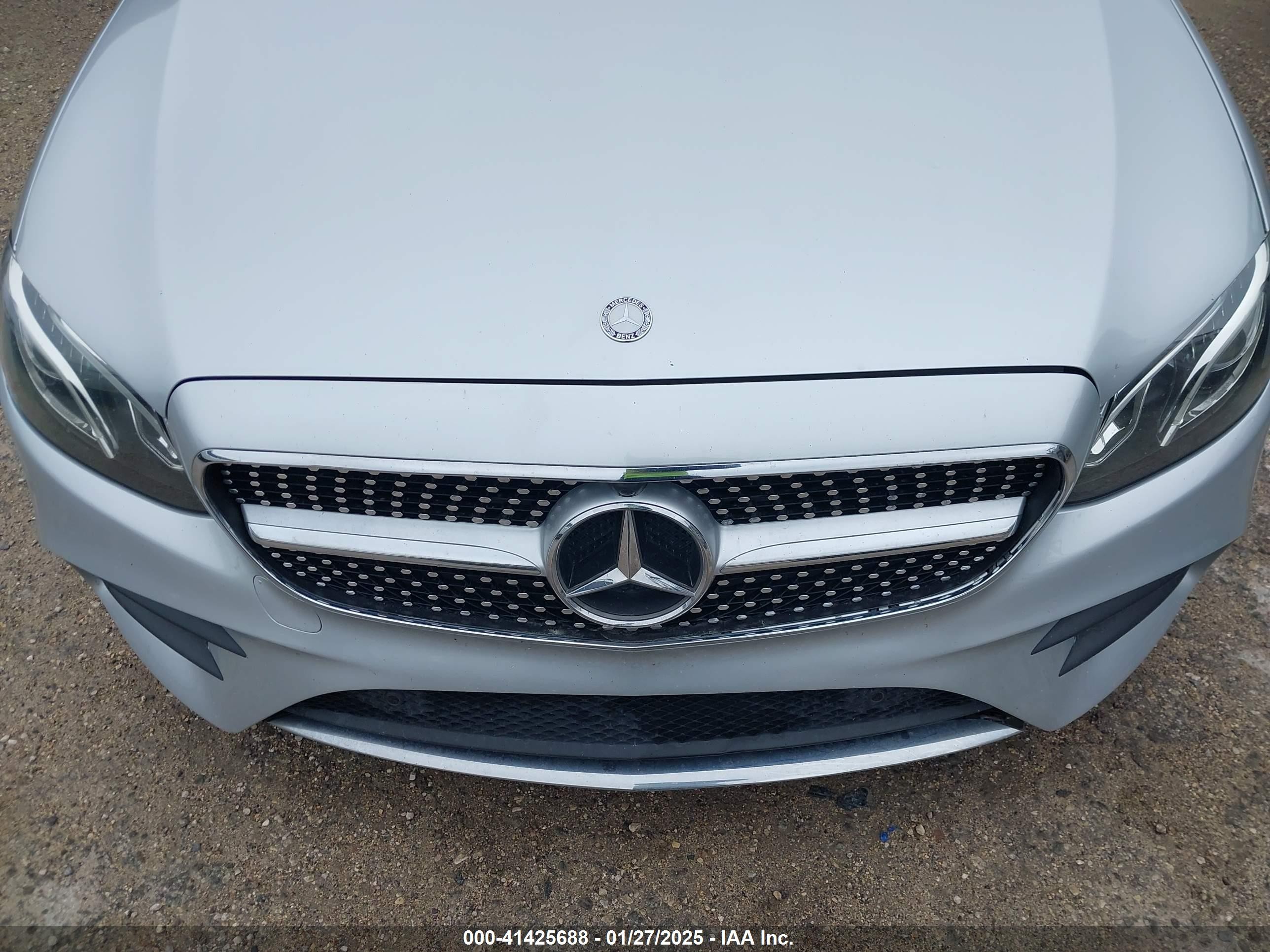 2017 Mercedes-benz E 300   Silver vin: WDDZF4JB7HA204027