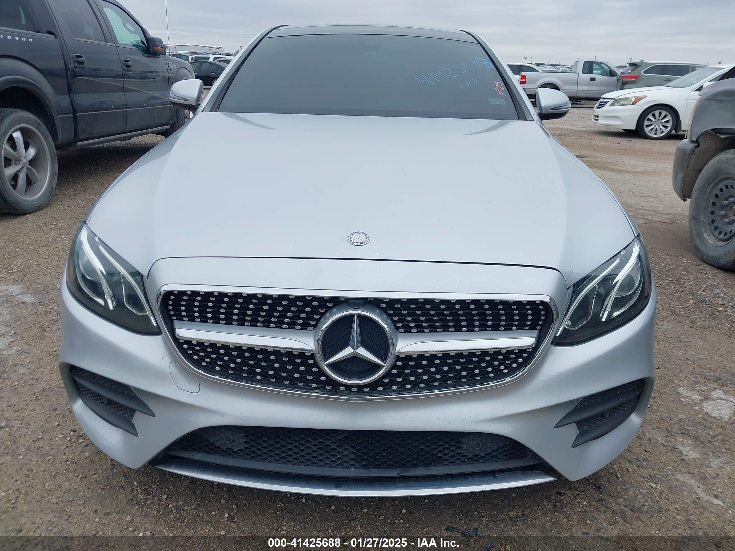 2017 Mercedes-benz E 300   Silver vin: WDDZF4JB7HA204027