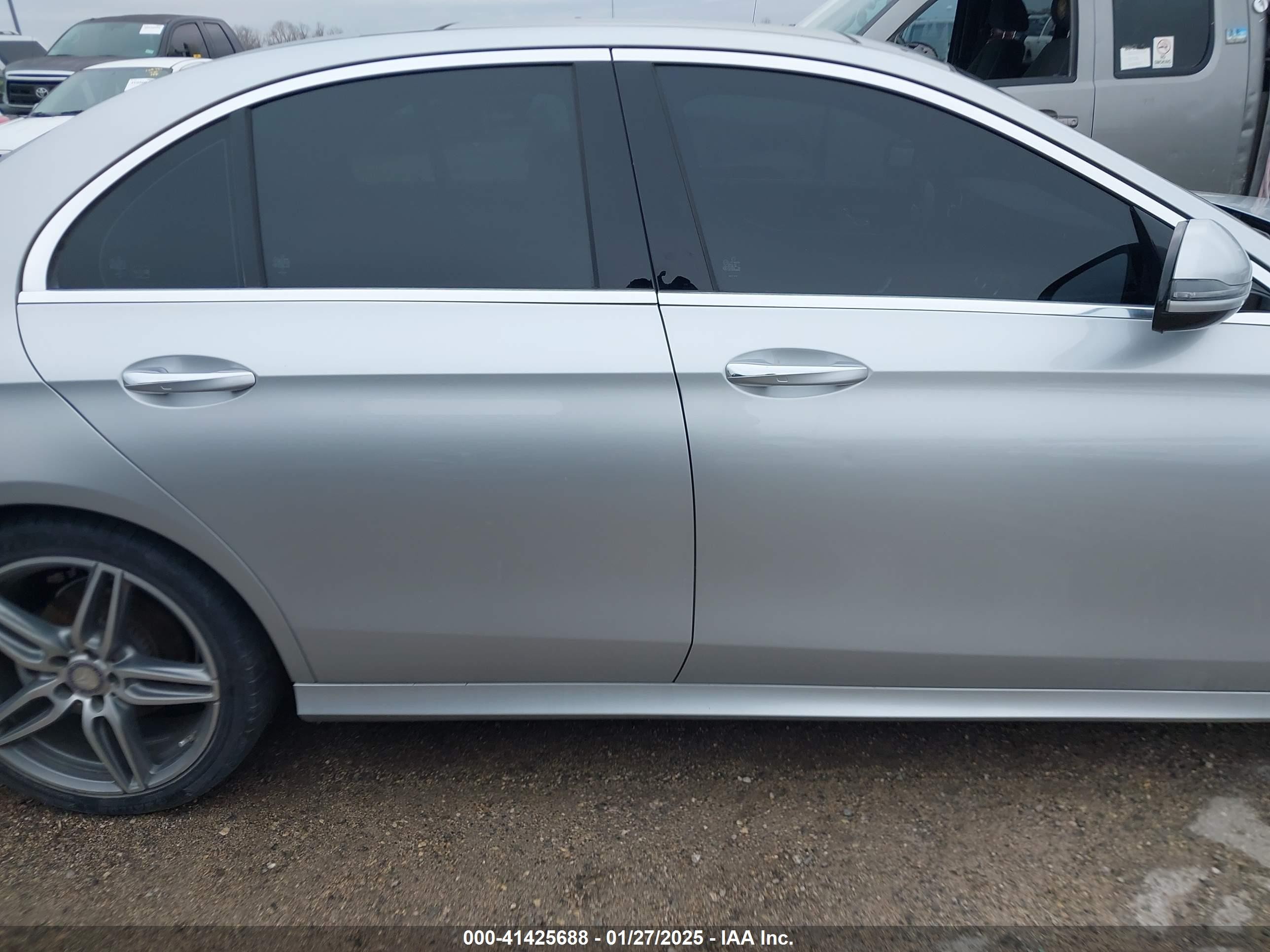 2017 Mercedes-benz E 300   Silver vin: WDDZF4JB7HA204027