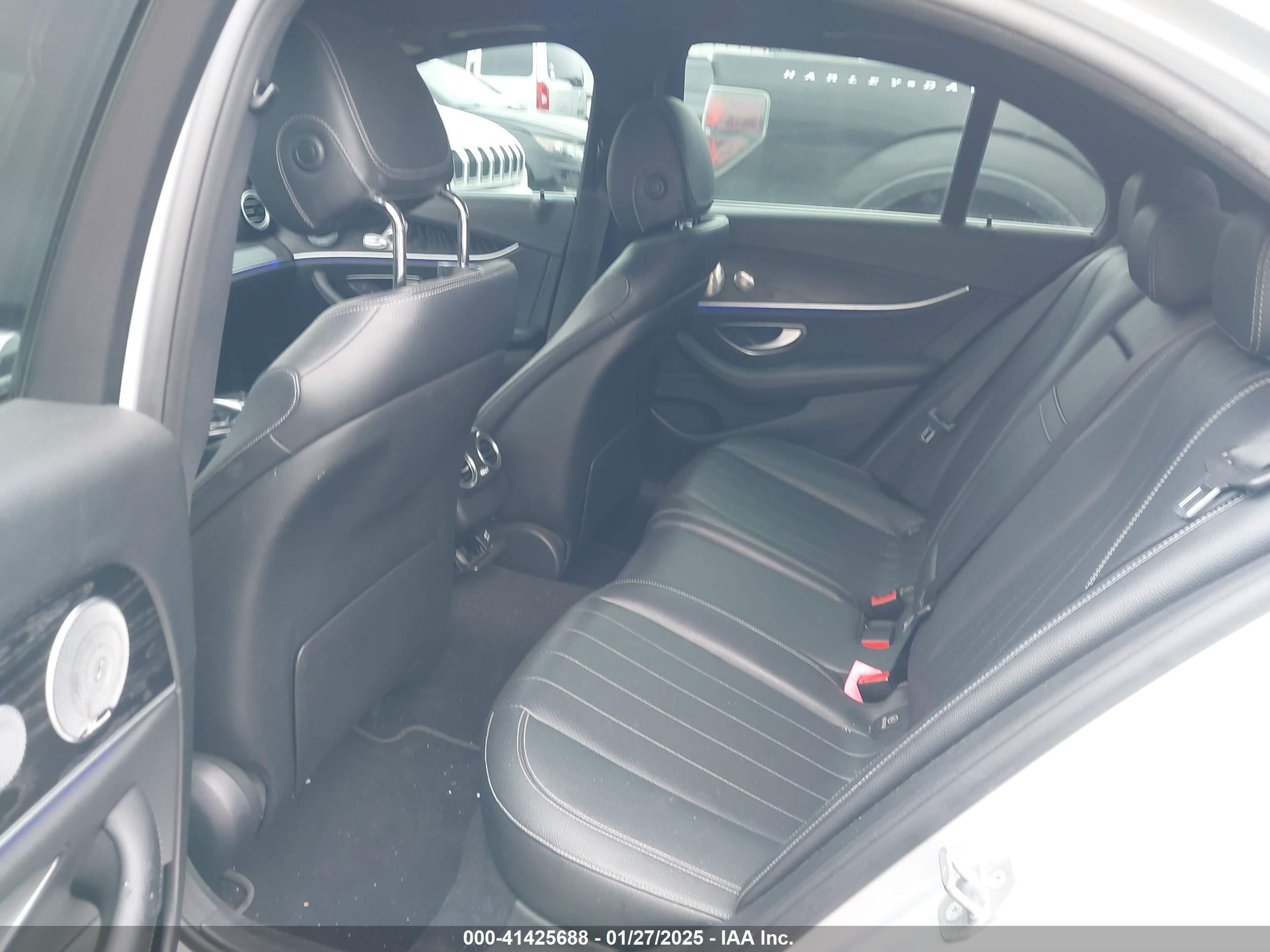2017 Mercedes-benz E 300   Silver vin: WDDZF4JB7HA204027