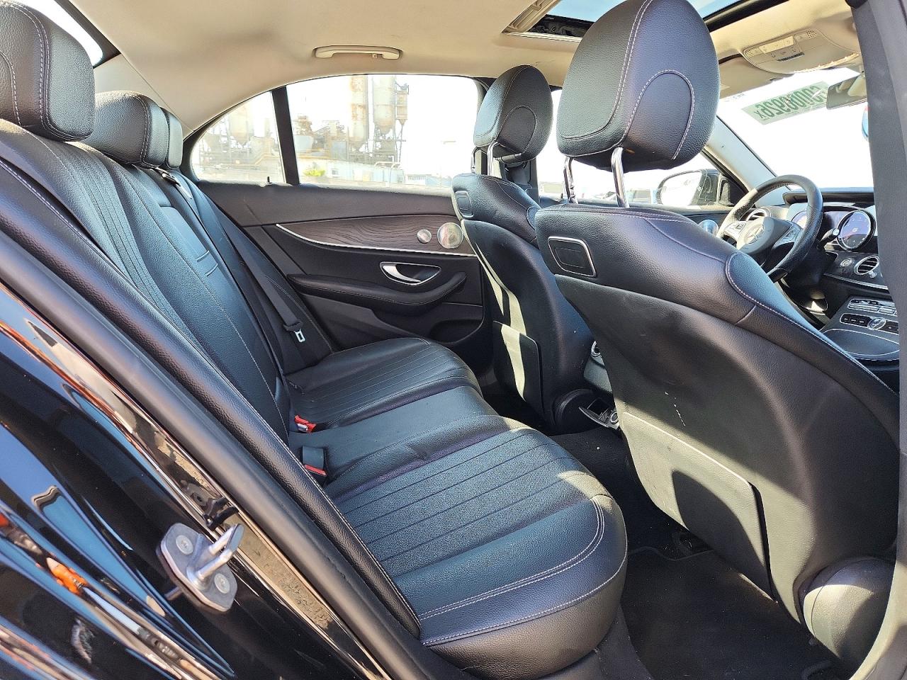 2018 Mercedes-benz E 300 Black vin: WDDZF4JB7JA301573