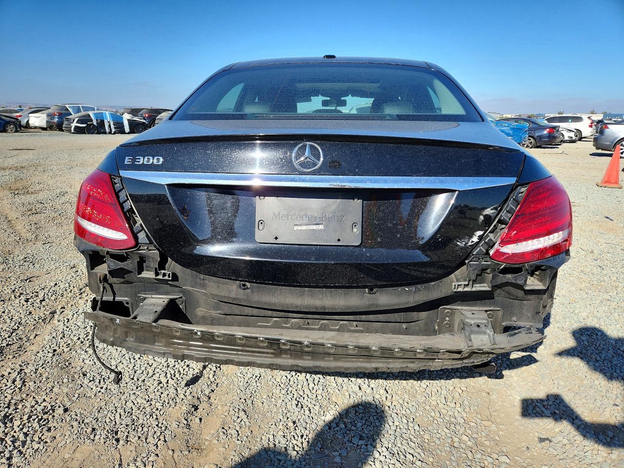 2018 Mercedes-benz E 300 Black vin: WDDZF4JB7JA301573