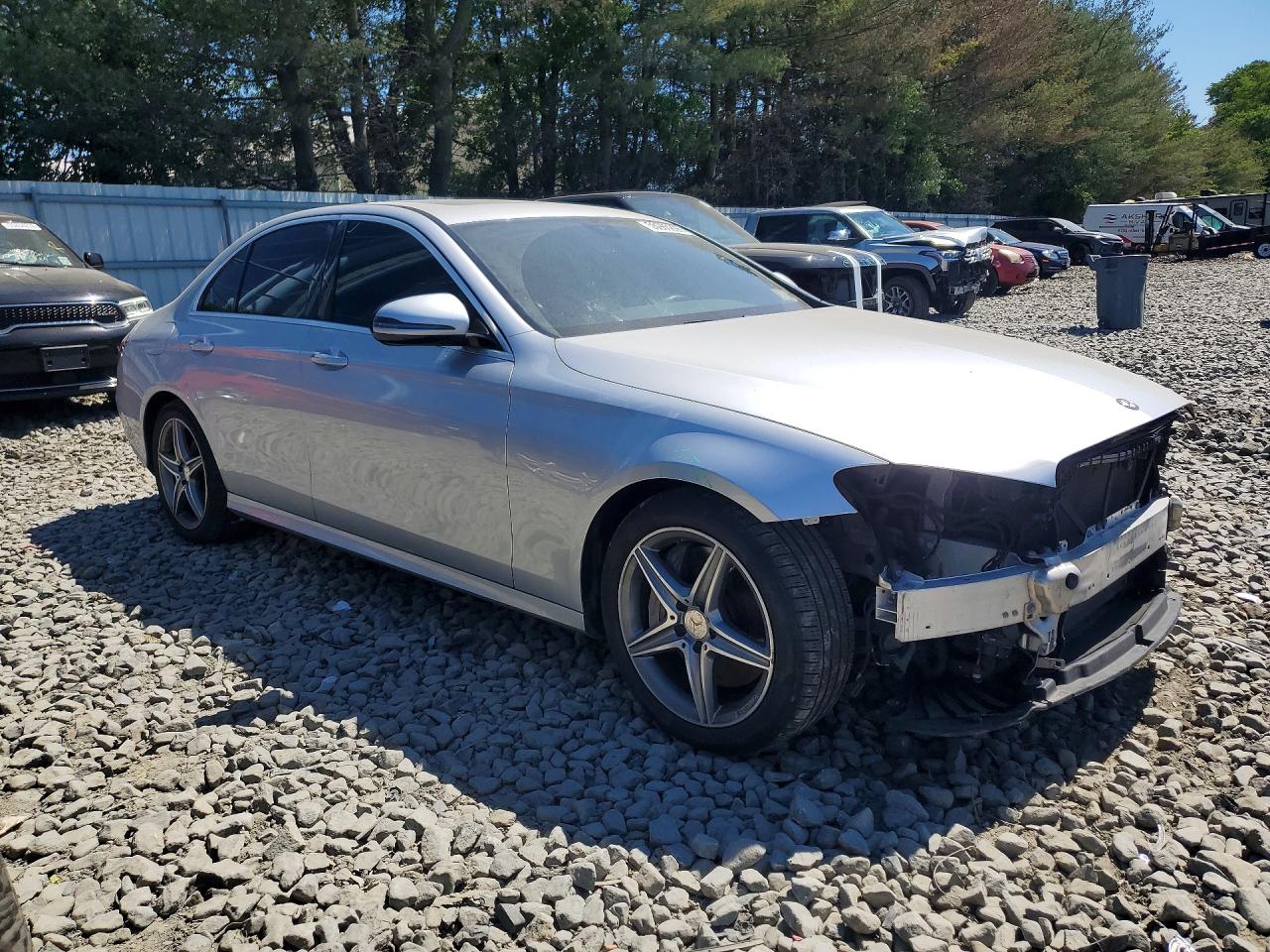 2017 Mercedes-benz E 300 Silver vin: WDDZF4JB8HA031201