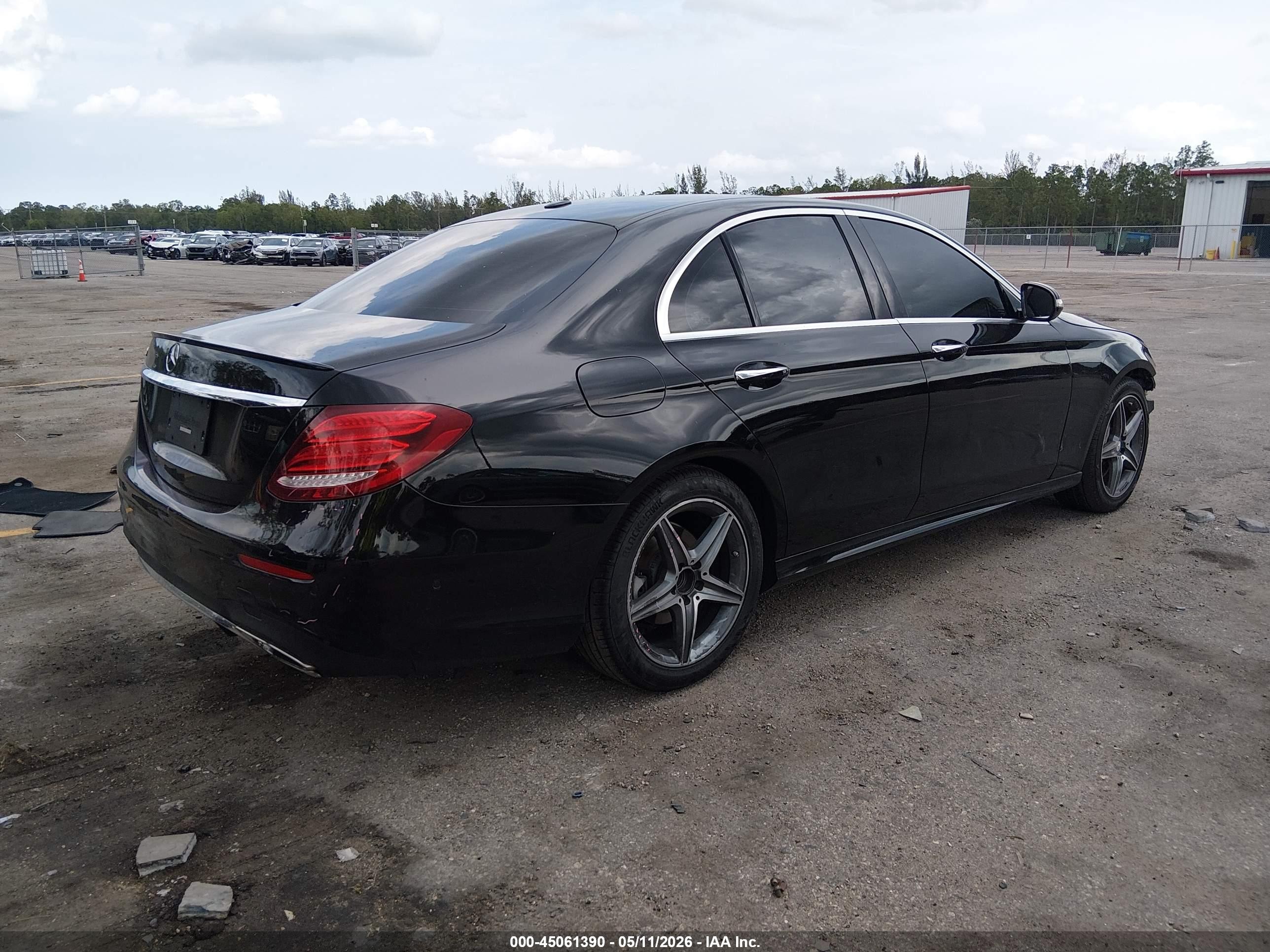 2017 Mercedes-benz E 300   Black vin: WDDZF4JB8HA056308
