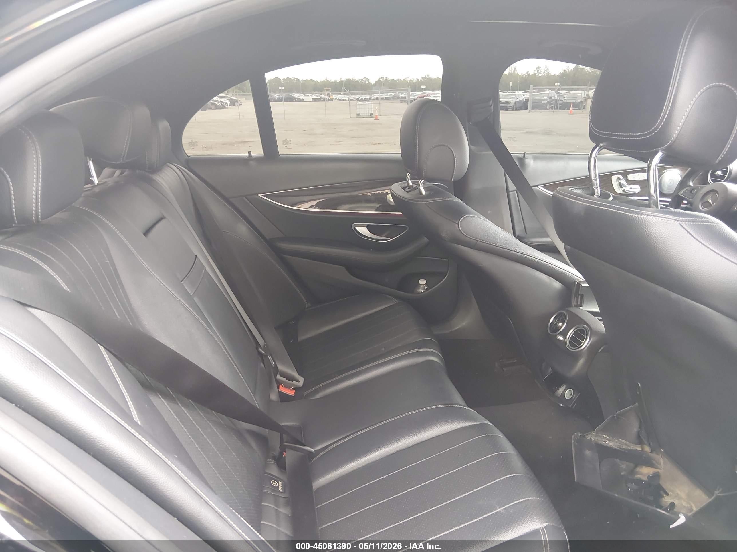 2017 Mercedes-benz E 300   Black vin: WDDZF4JB8HA056308