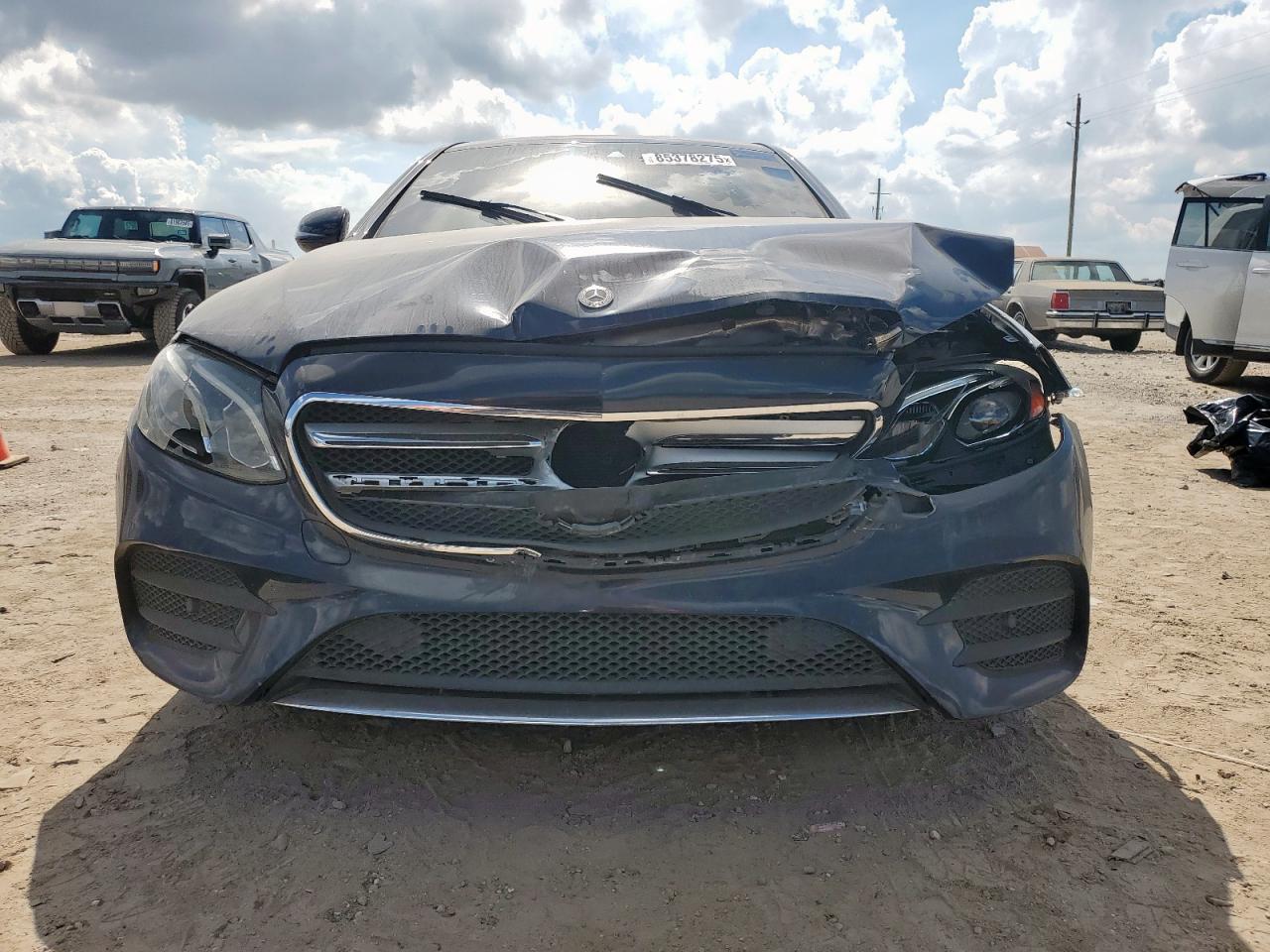2018 Mercedes-benz E 300 Blue vin: WDDZF4JB9JA445402