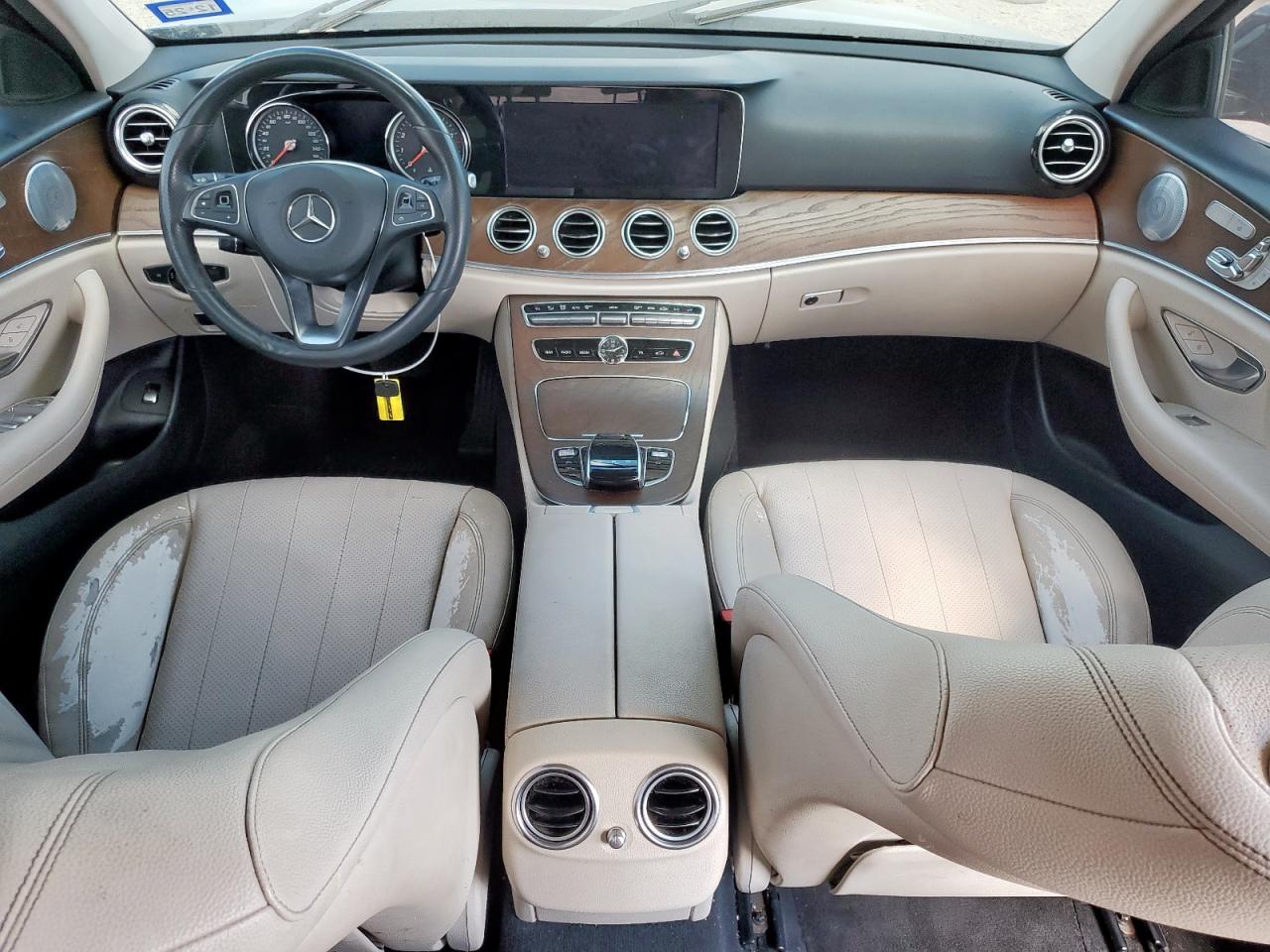 2018 Mercedes-benz E 300 Blue vin: WDDZF4JB9JA445402