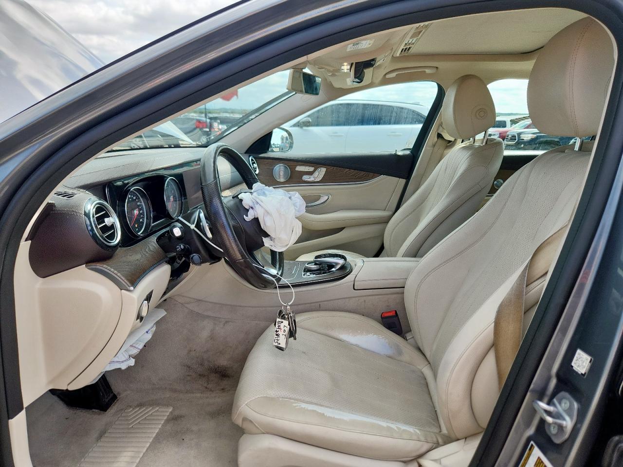 2018 Mercedes-benz E 300 Gray vin: WDDZF4JBXJA394332