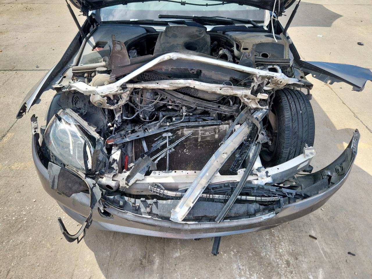 2018 Mercedes-benz E 300 Gray vin: WDDZF4JBXJA394332