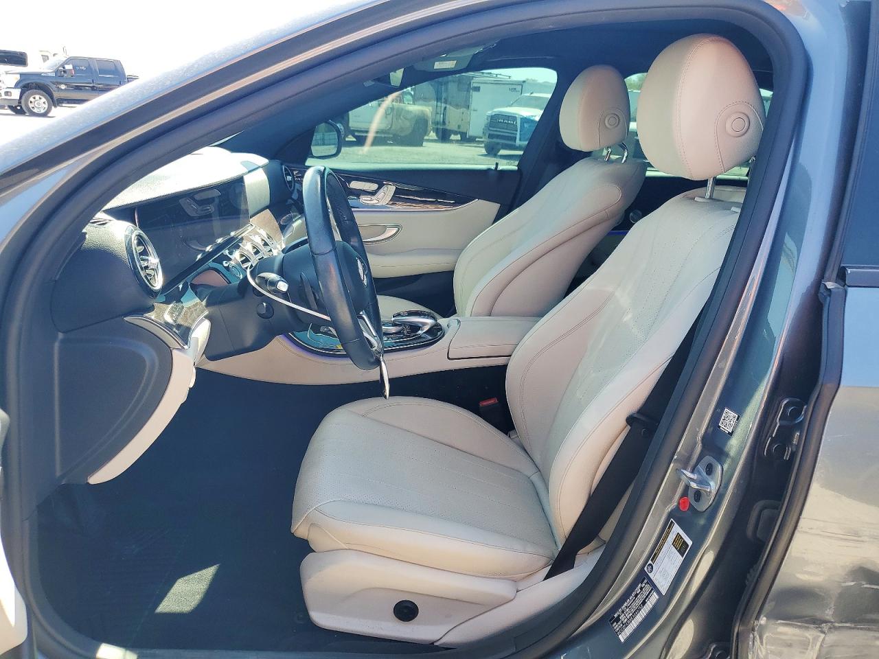 2019 Mercedes-benz E 300 Gray vin: WDDZF4JBXKA666752