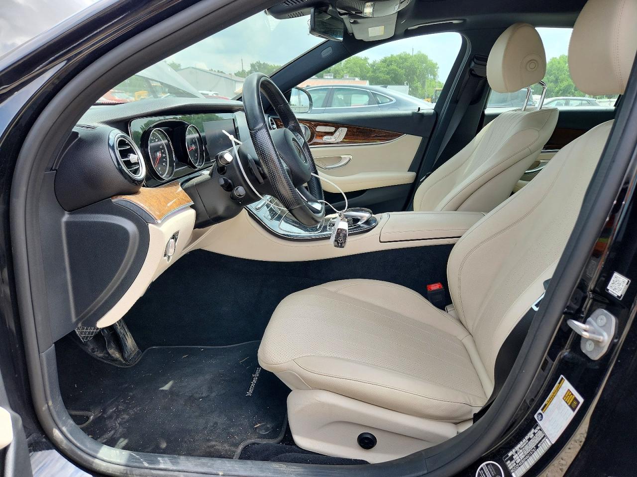 2017 Mercedes-benz E 300 4matic Black vin: WDDZF4KB0HA019767