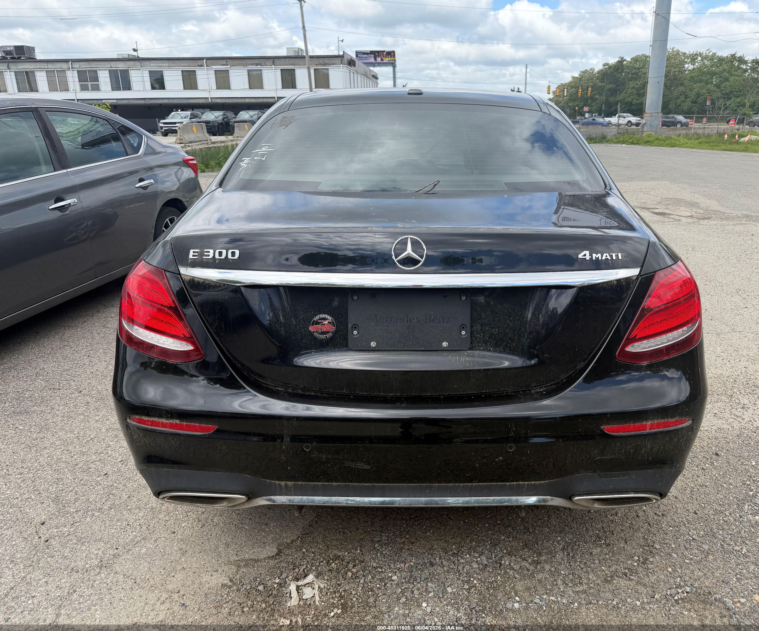 2017 Mercedes-benz E 300 4matic Black vin: WDDZF4KB1HA012777