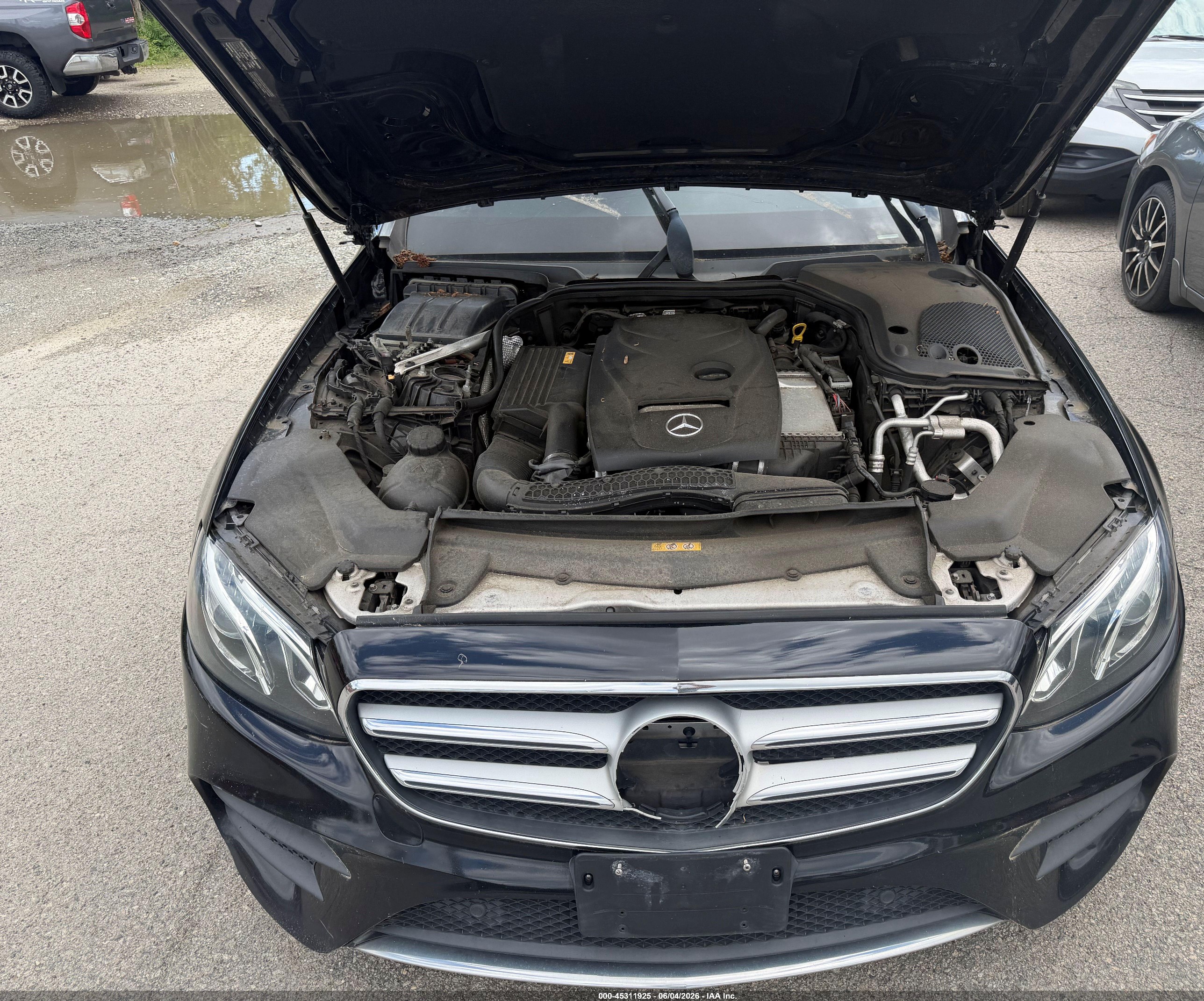 2017 Mercedes-benz E 300 4matic Black vin: WDDZF4KB1HA012777