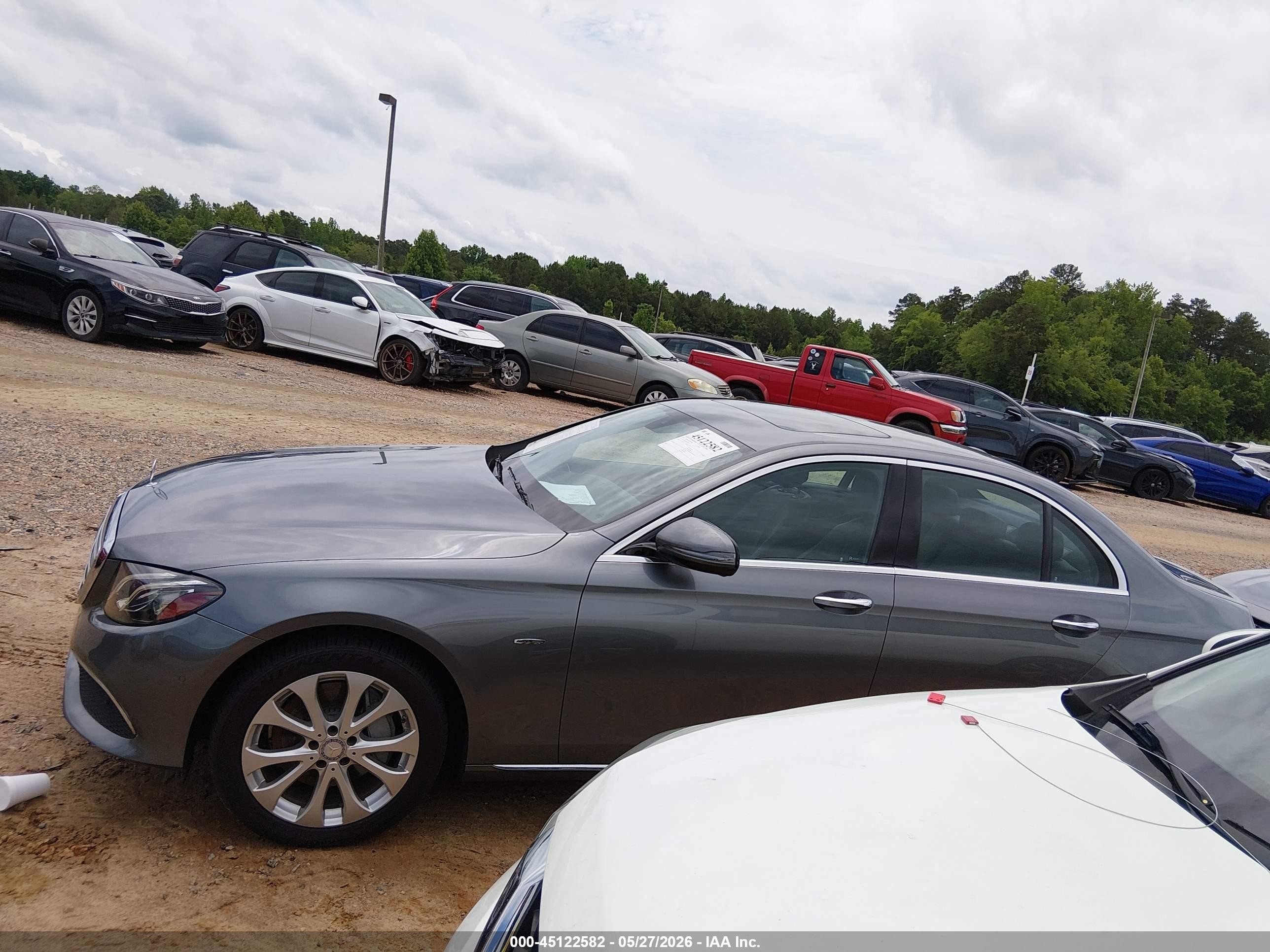 2017 Mercedes-benz E 300 4matic Gray vin: WDDZF4KB3HA208347