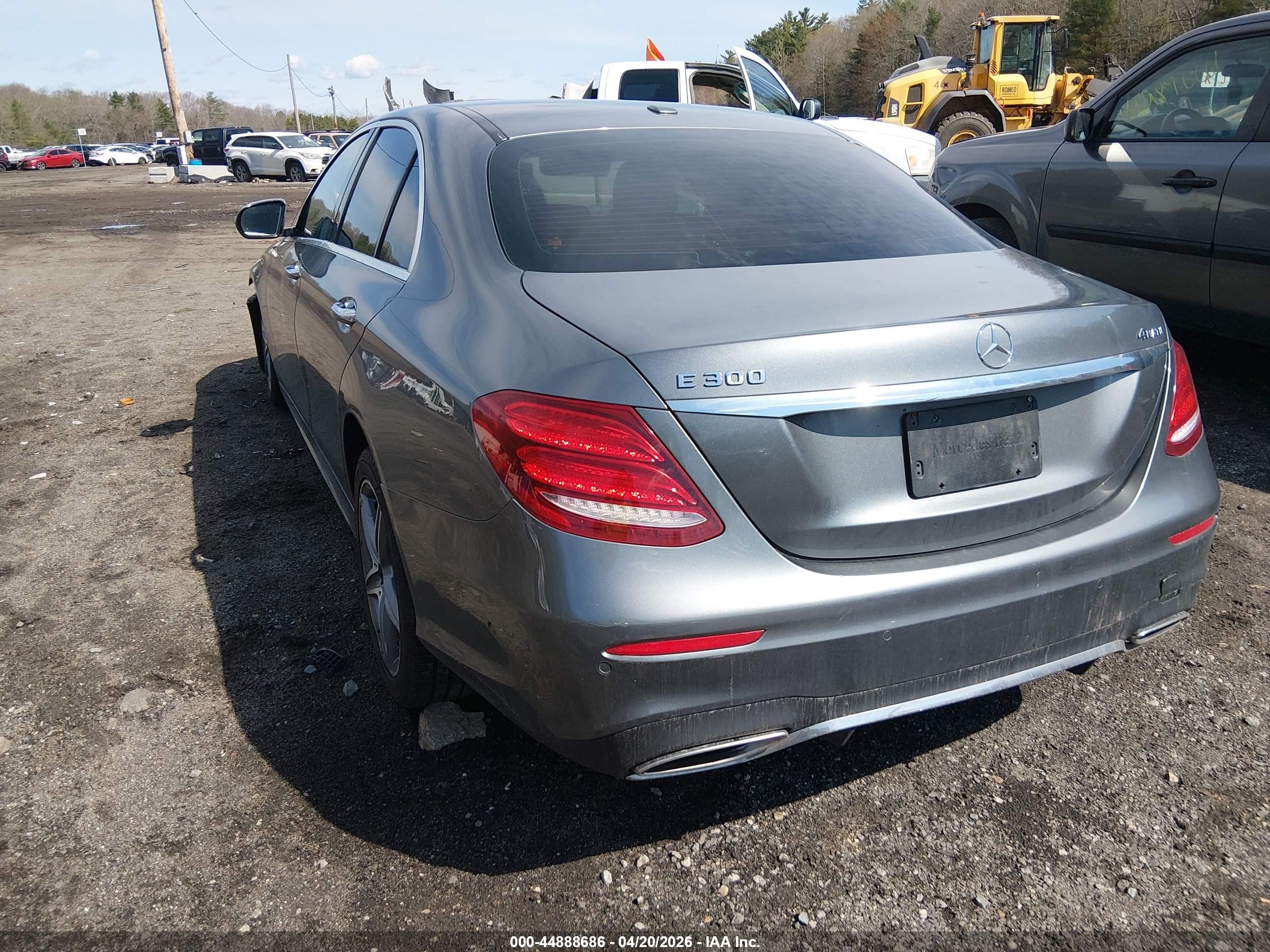 2017 Mercedes-benz E 300 4matic Серый vin: WDDZF4KB3HA219705