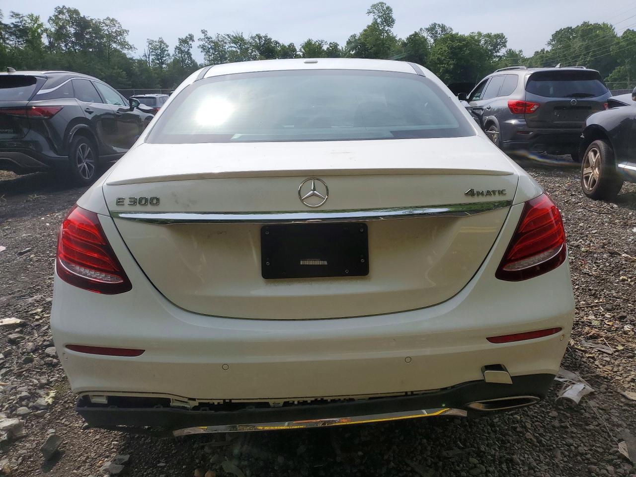 2018 Mercedes-benz E 300 4matic White vin: WDDZF4KB3JA371568