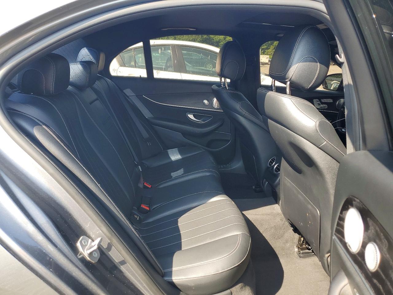 2017 Mercedes-benz E 300 4matic Gray vin: WDDZF4KB4HA100190