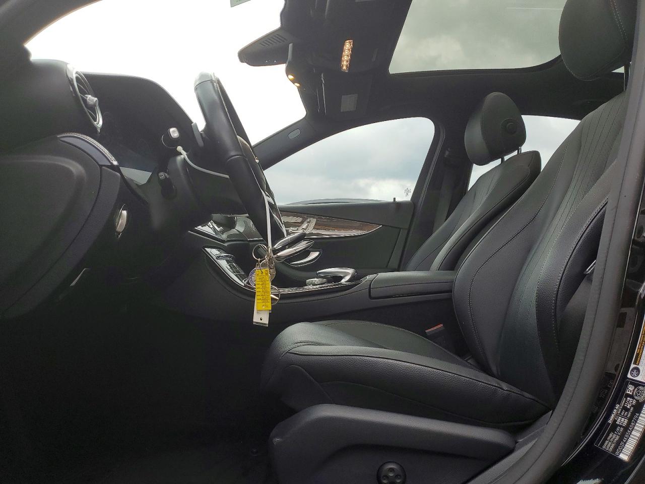 2019 Mercedes-benz E 300 4matic Black vin: WDDZF4KB5KA587794
