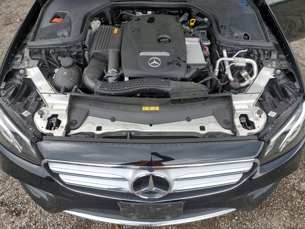 2019 Mercedes-benz E 300 4matic Black vin: WDDZF4KB5KA587794