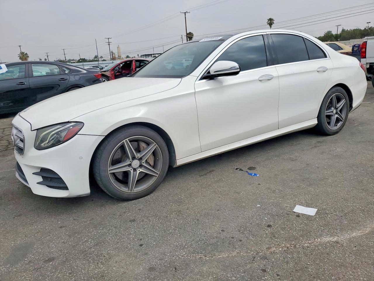 2017 Mercedes-benz E 300 4matic White vin: WDDZF4KB7HA018325