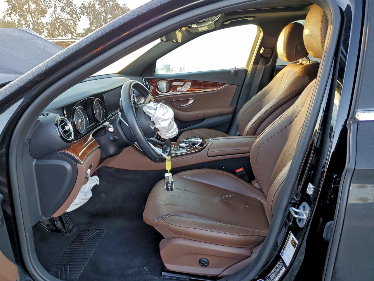 2019 Mercedes-benz E 300 4matic Black vin: WDDZF4KB7KA561715