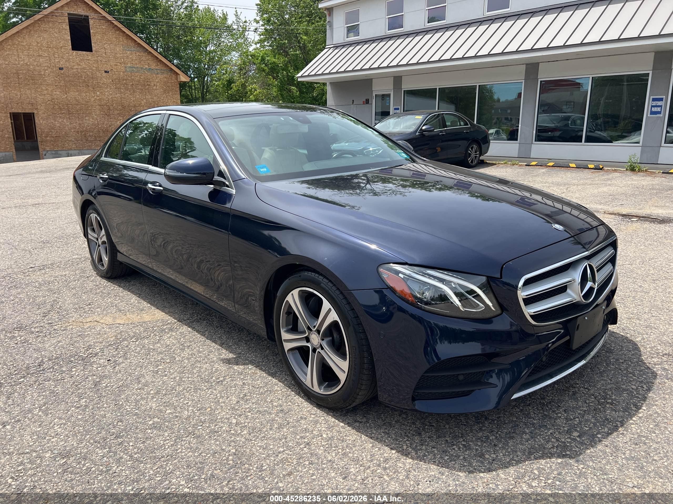 2017 Mercedes-benz E 300 4matic Dark Blue vin: WDDZF4KB8HA132821