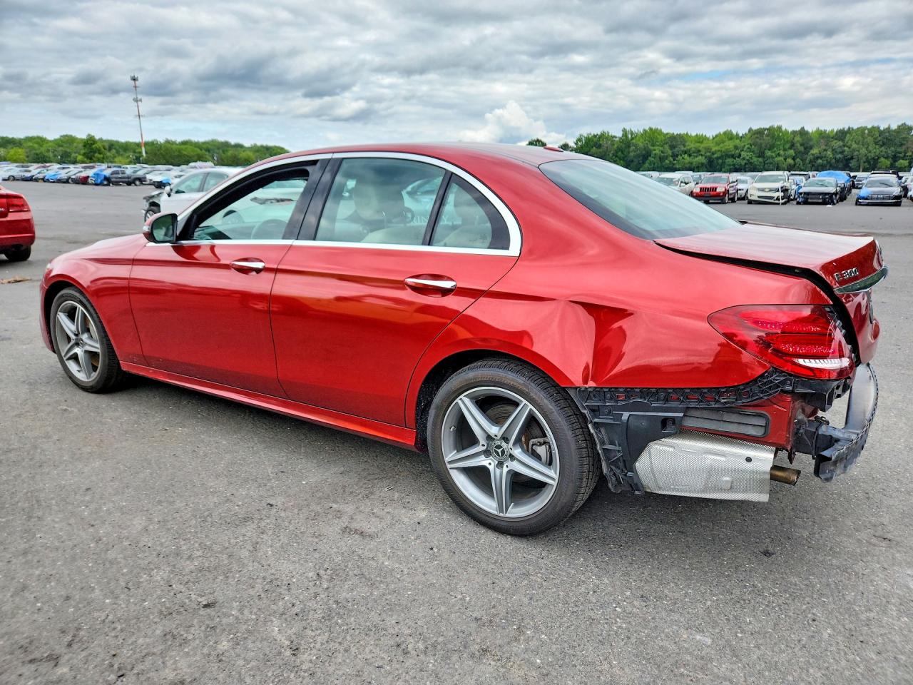 2019 Mercedes-benz E 300 4matic Red vin: WDDZF4KB8KA555051