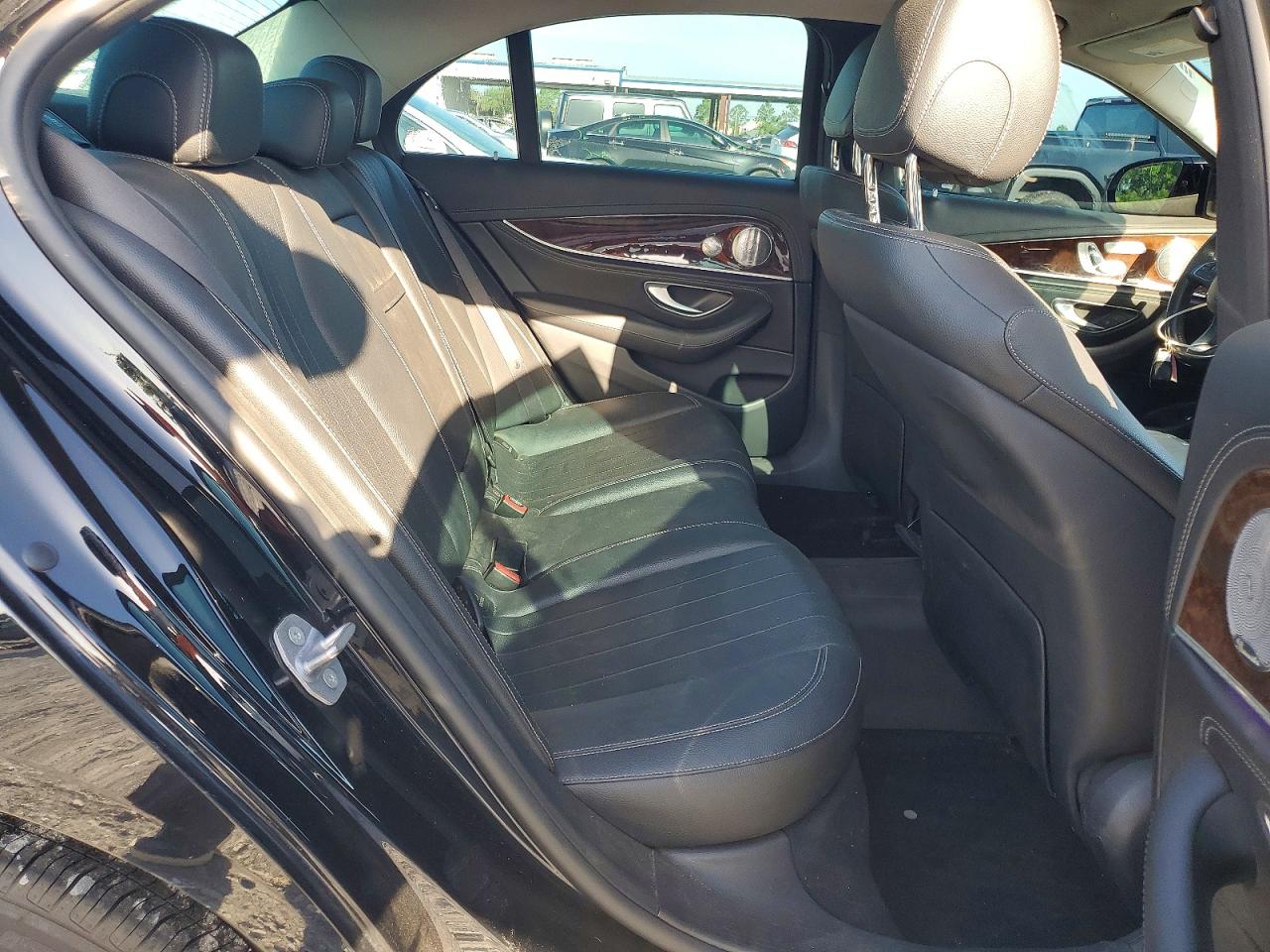 2017 Mercedes-benz E 300 4matic Black vin: WDDZF4KBXHA197878