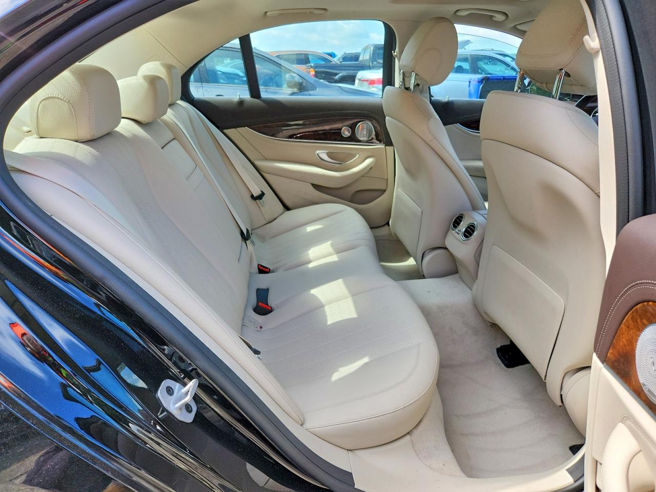 2019 Mercedes-benz E 450 4matic Black vin: WDDZF6JB3KA515330
