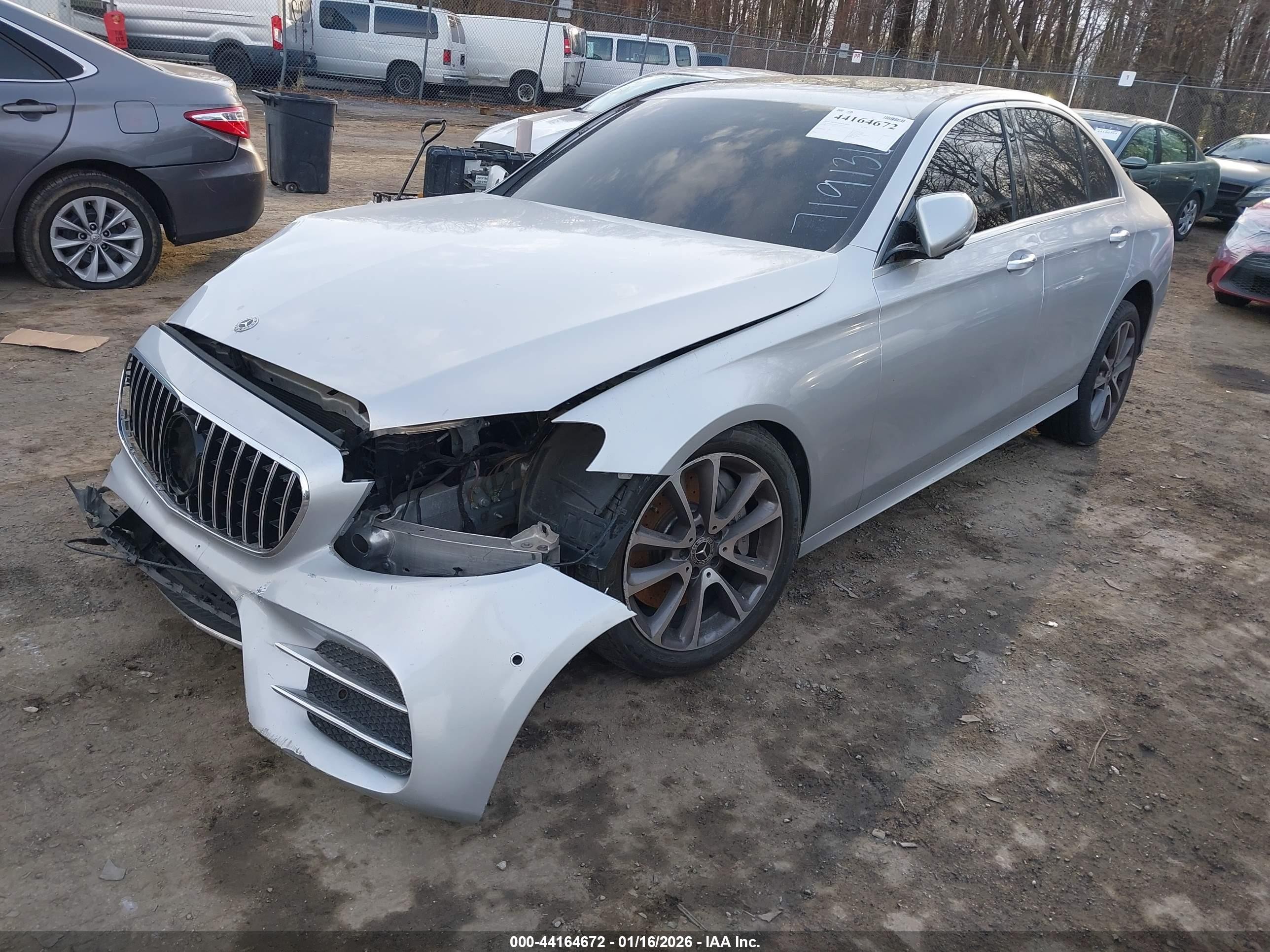 2020 Mercedes-benz E 450 4matic Серебряный vin: WDDZF6JB6LA719136