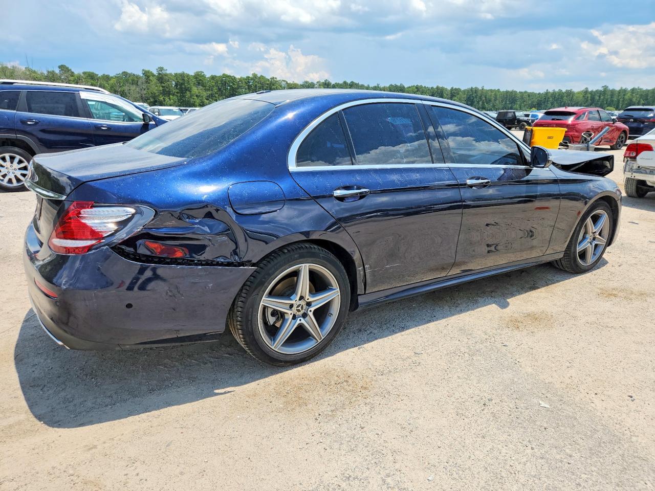 2020 Mercedes-benz E 350 Синий vin: WDDZF8DB2LA698549