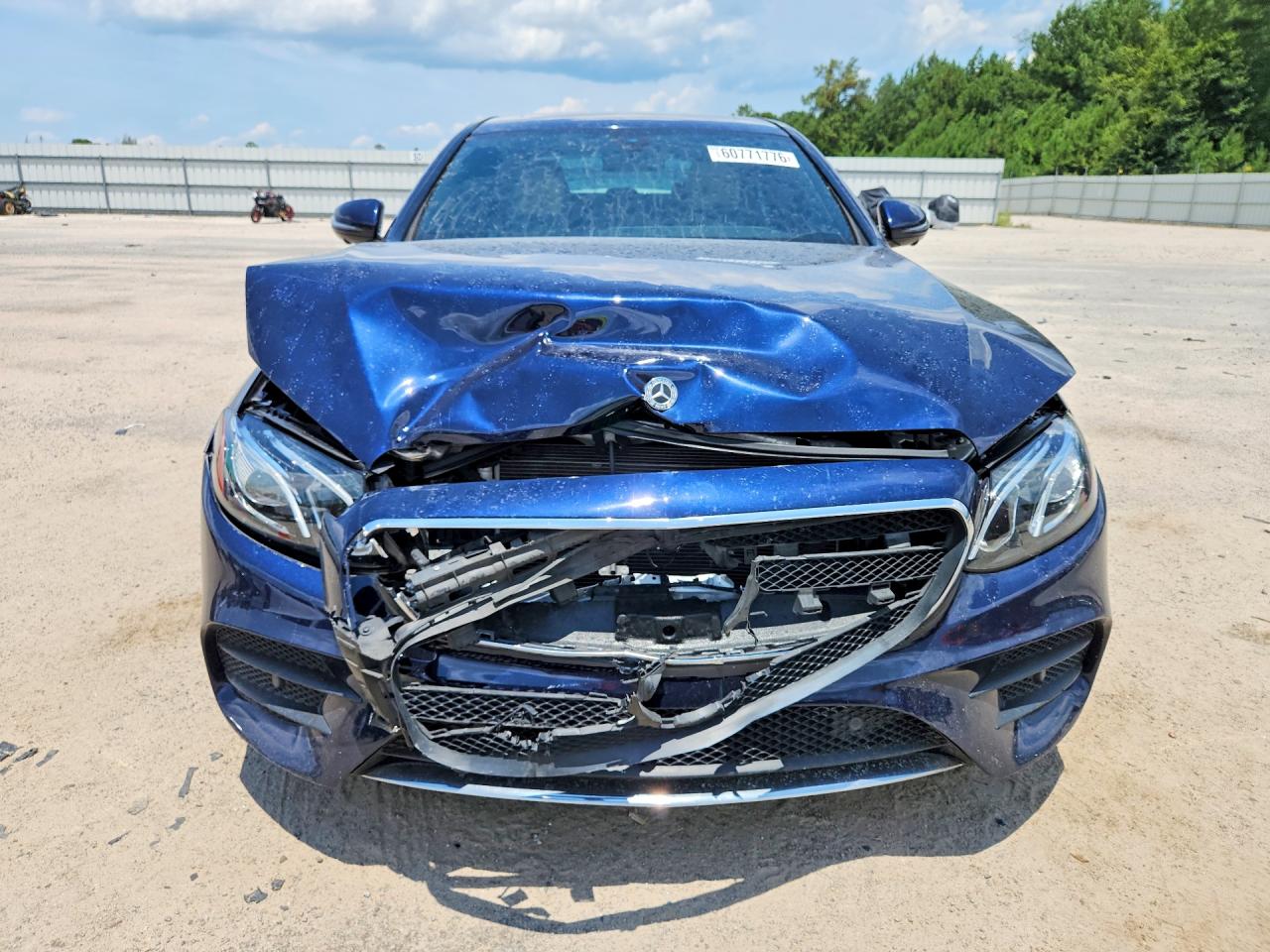 2020 Mercedes-benz E 350 Синий vin: WDDZF8DB2LA698549