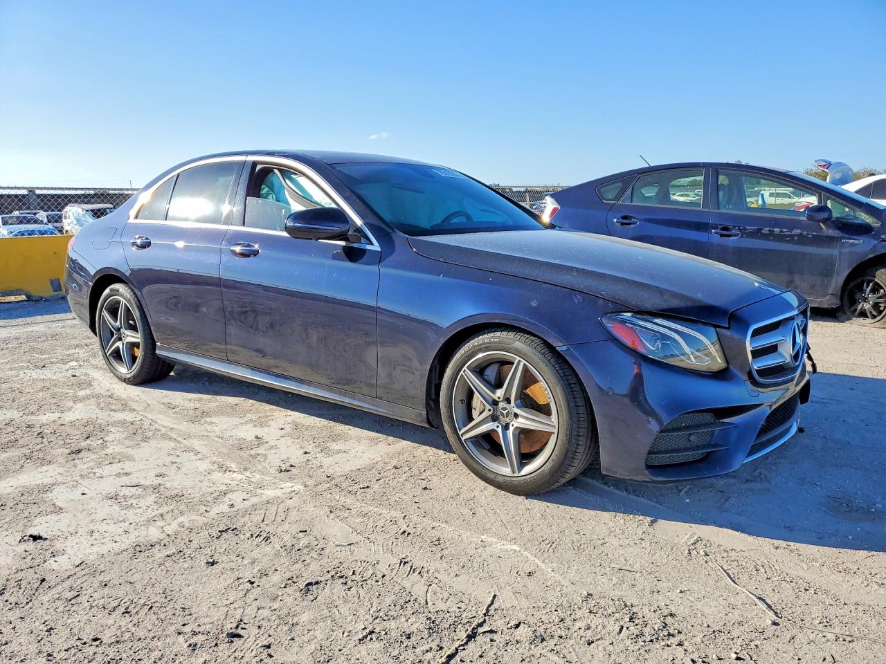 2020 Mercedes-benz E 350 Blue vin: WDDZF8DBXLA710592