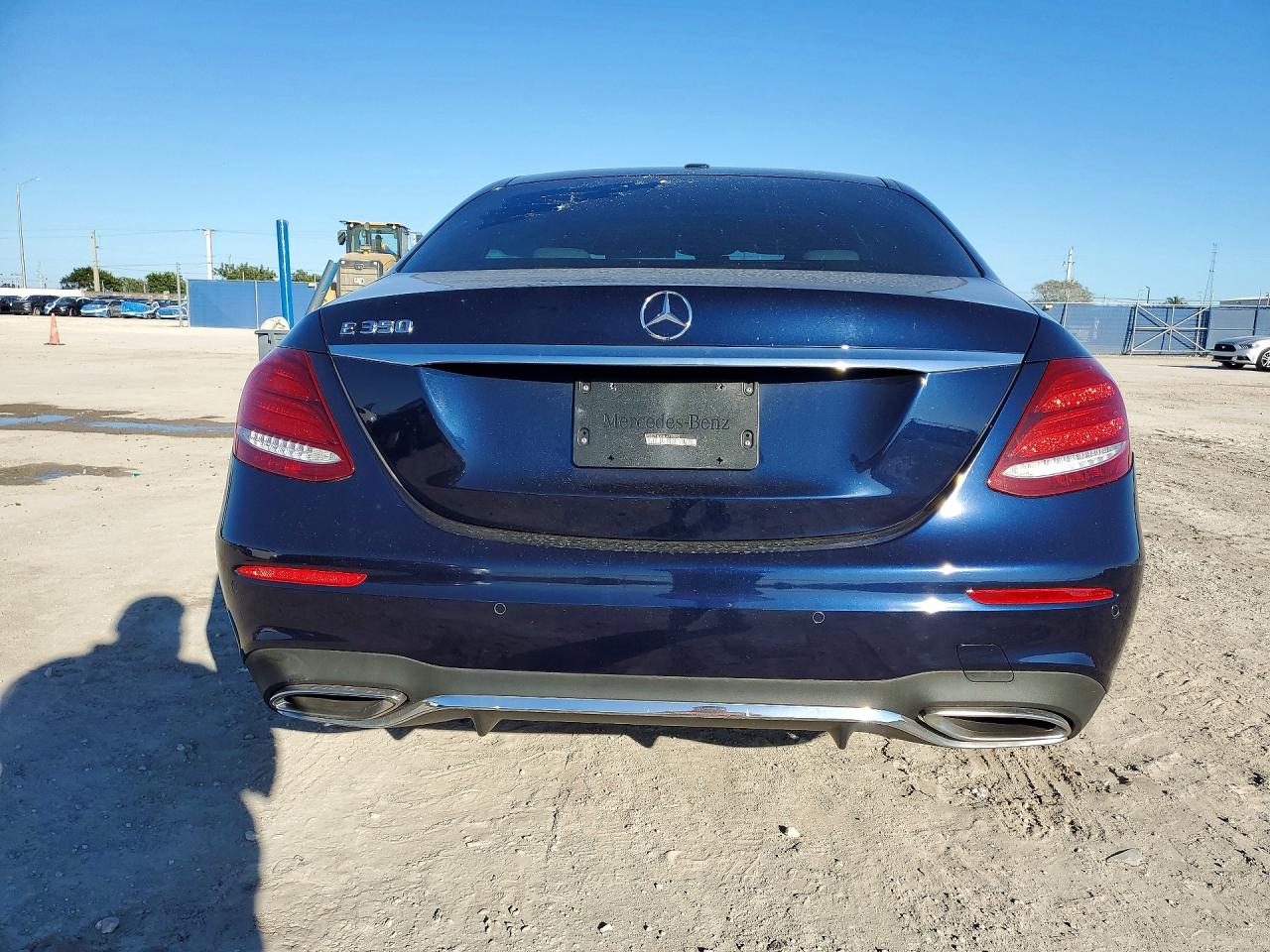 2020 Mercedes-benz E 350 Blue vin: WDDZF8DBXLA710592