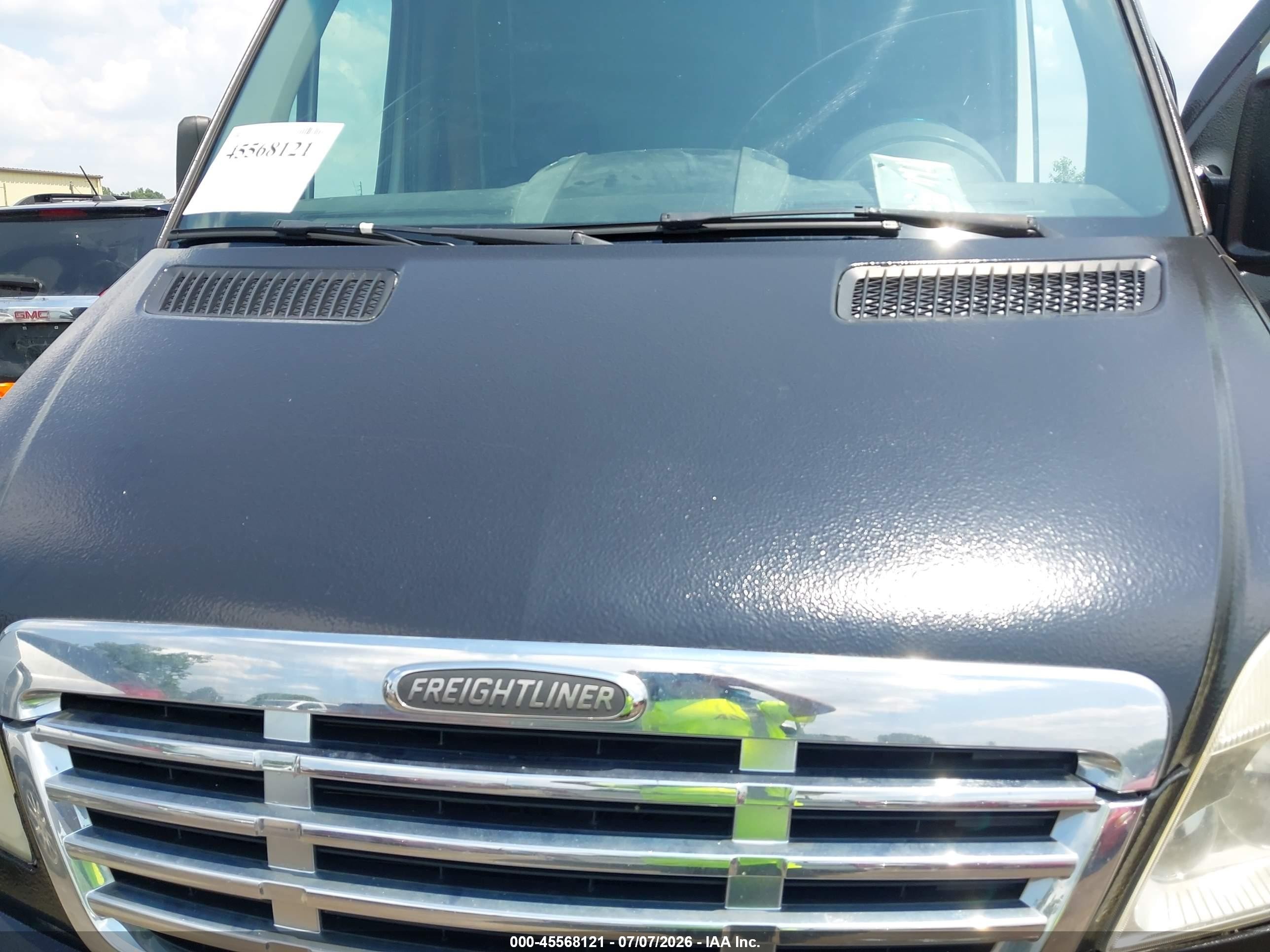 2007 Freightliner Sprinter 2500   Black vin: WDYPE745475205742