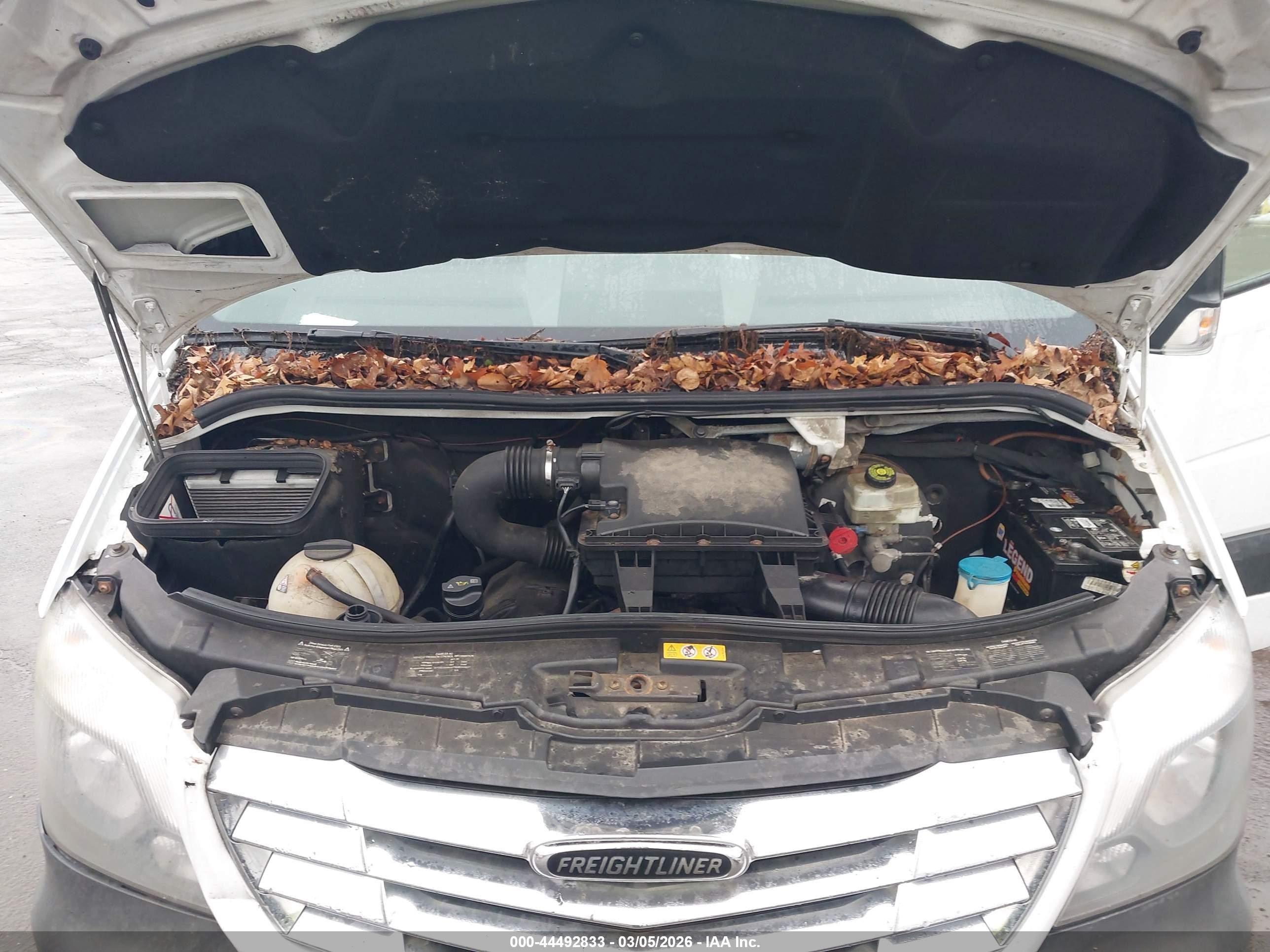 2014 Freightliner Sprinter 2500 Normal Roof White vin: WDYPE7CC5E5840773